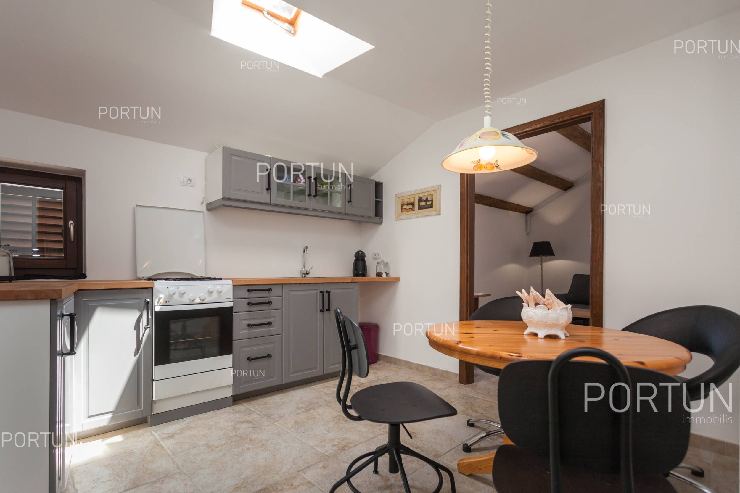Квартира на продаж у Ровінь - 10692 - 03