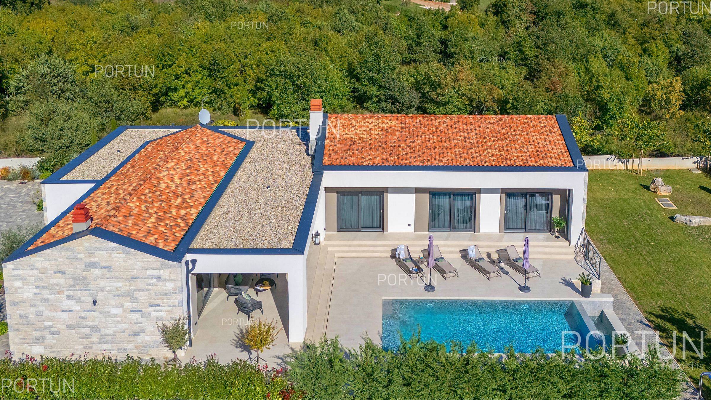 Kuća na prodaju Rovinj - 20874 - 03