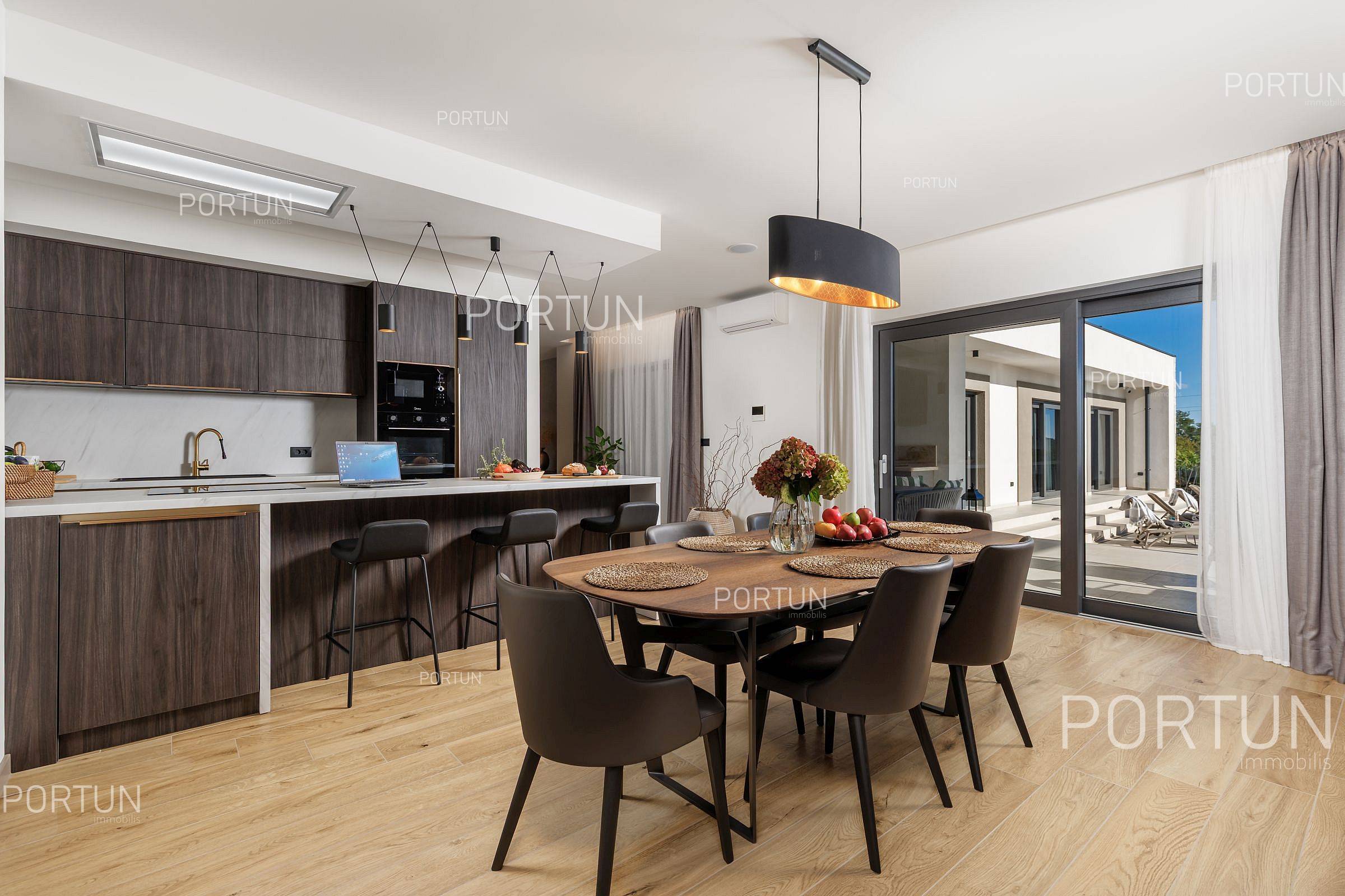 Kuća na prodaju Rovinj - 20874 - 20