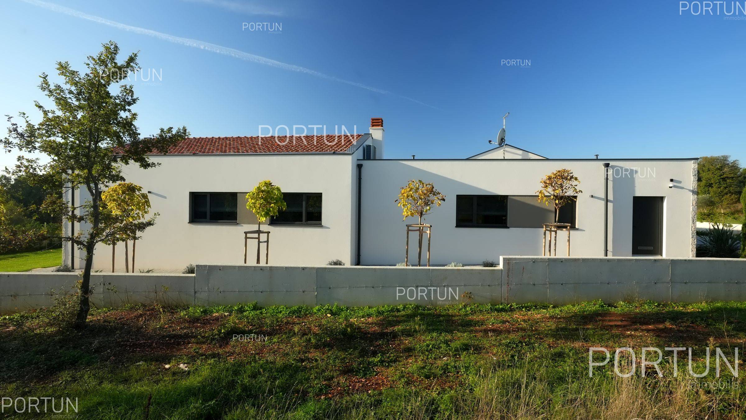 Haus zum Verkauf in  Rovinj - 20874 - 09