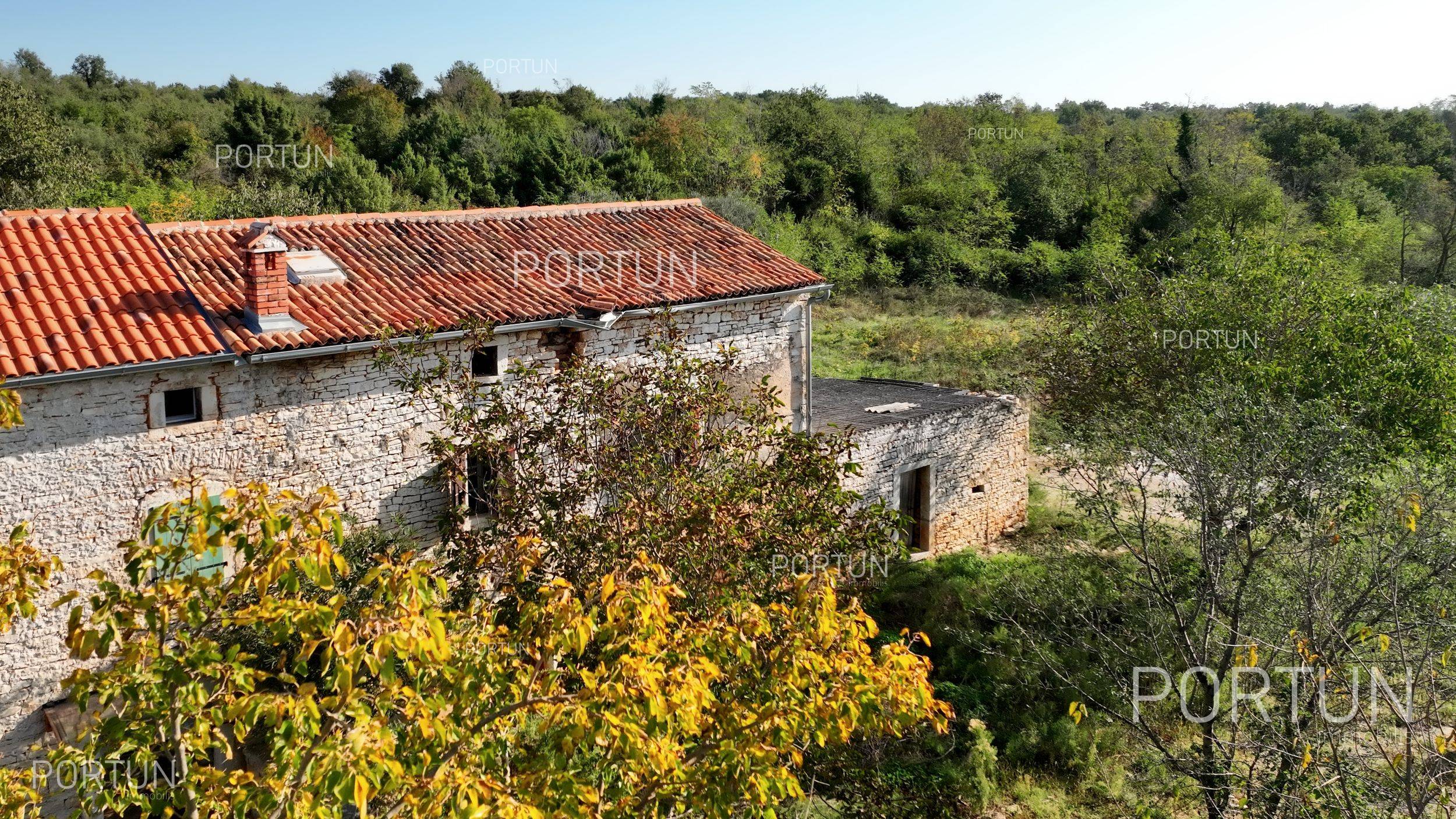 House for Sale in Sveti Lovreč - 20871 - 03