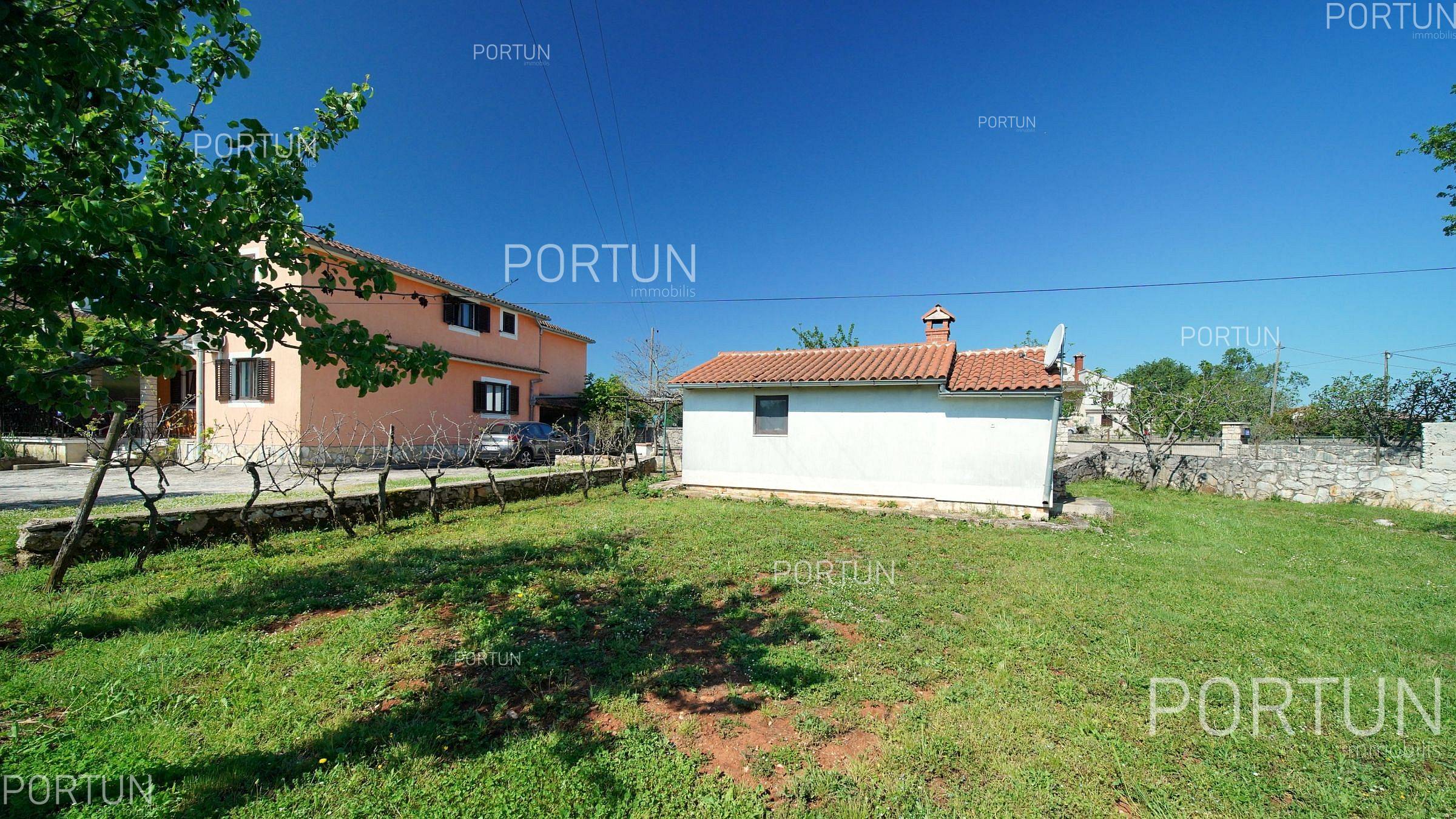 Kuća na prodaju Rovinj - 20902 - 02