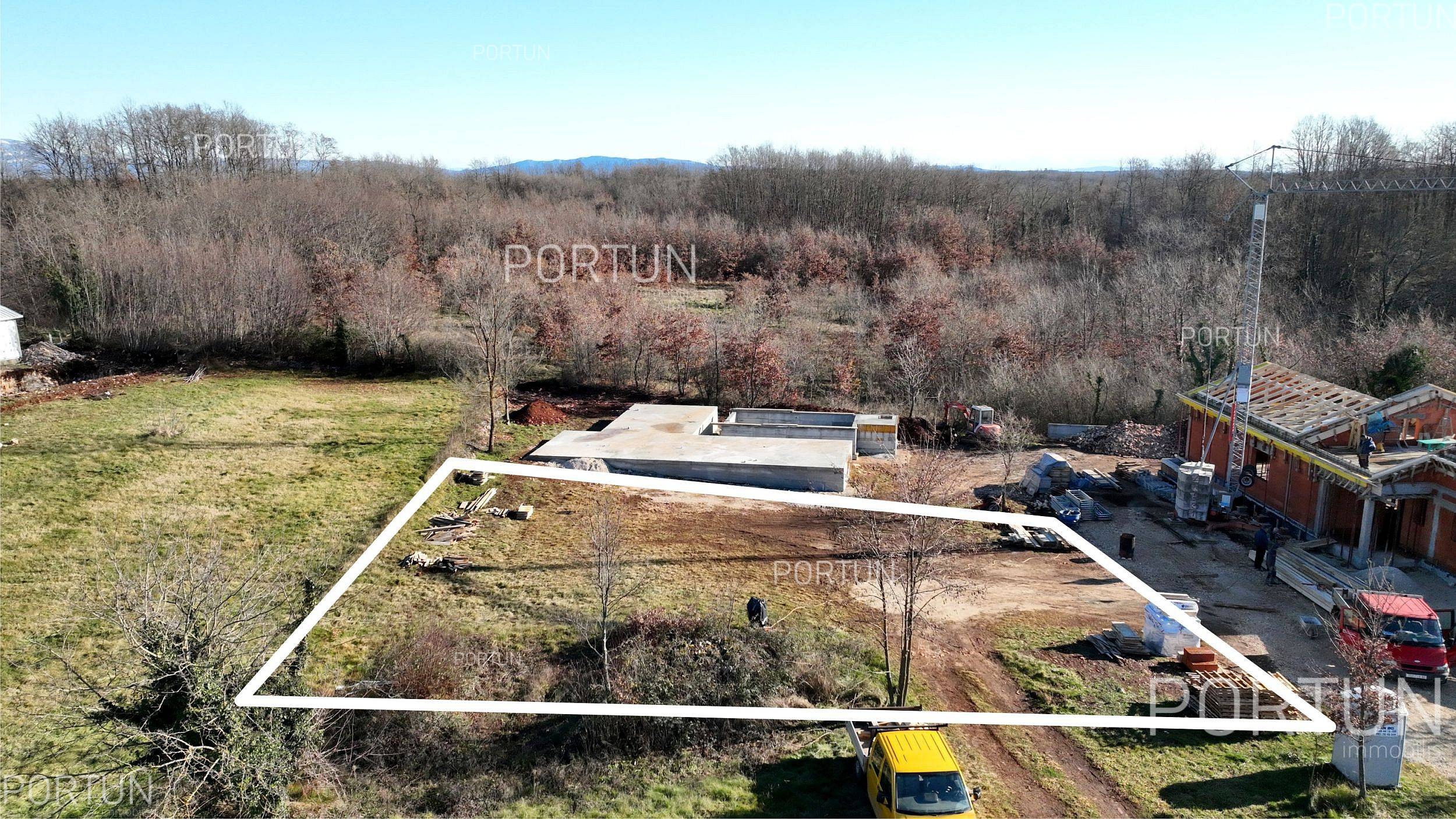 Zemljište na prodaju Žminj - 40592 - 02
