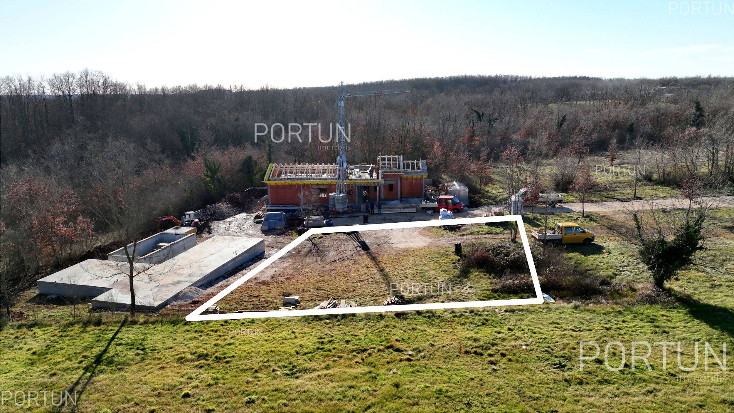 Zemljište na prodaju Žminj - 40592 - 03