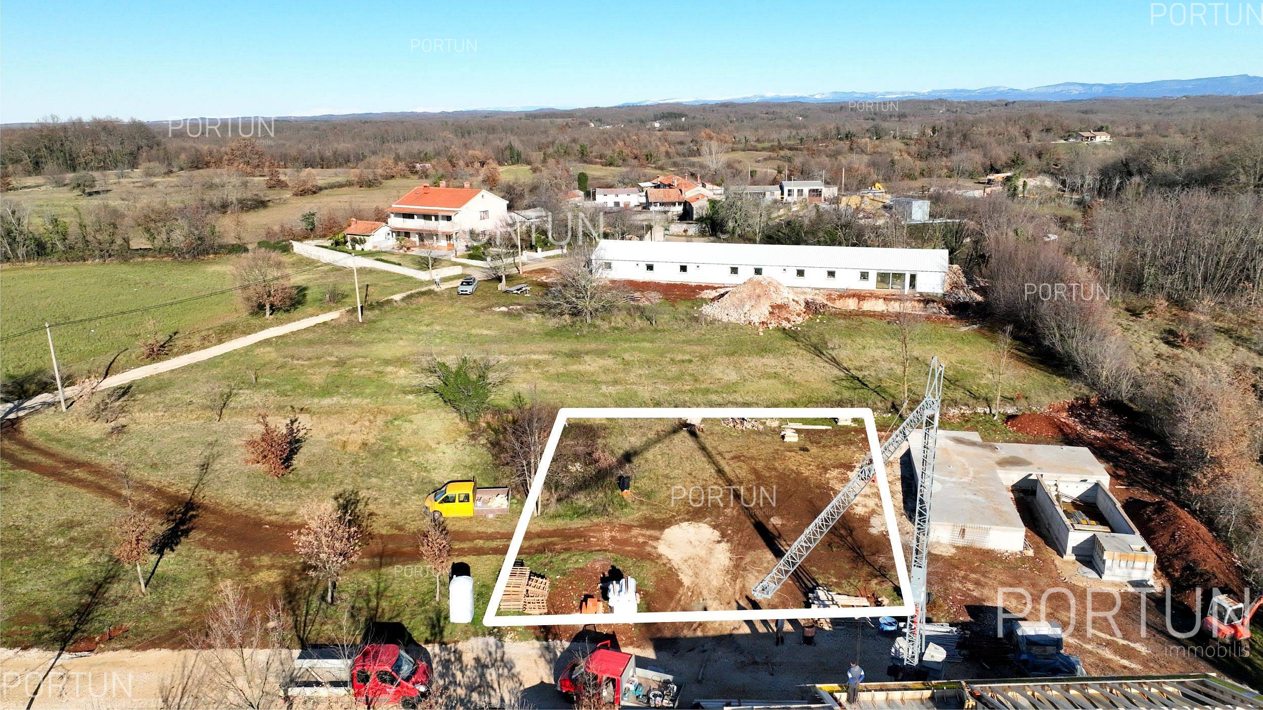 Zemljište na prodaju Žminj - 40592 - 08