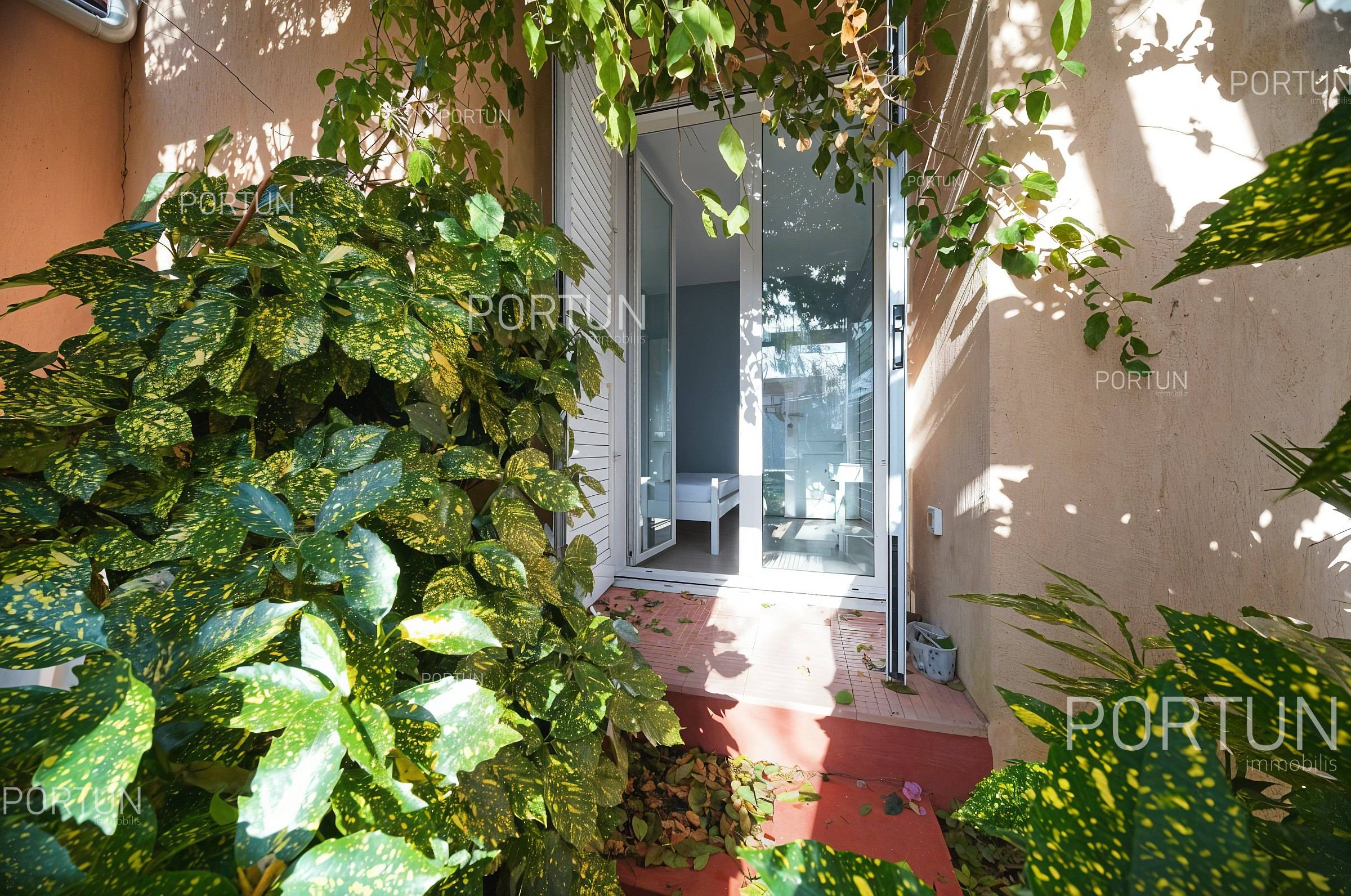 Appartamento in vendita a Rovigno - 10718 - 01