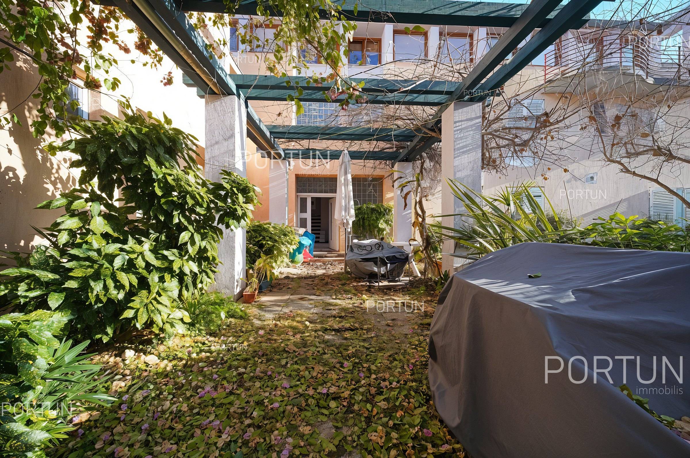 Appartamento in vendita a Rovigno - 10718 - 02
