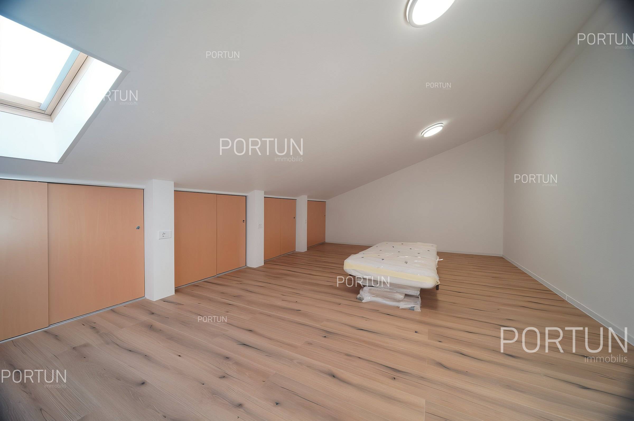 Appartamento in vendita a Rovigno - 10719 - 01