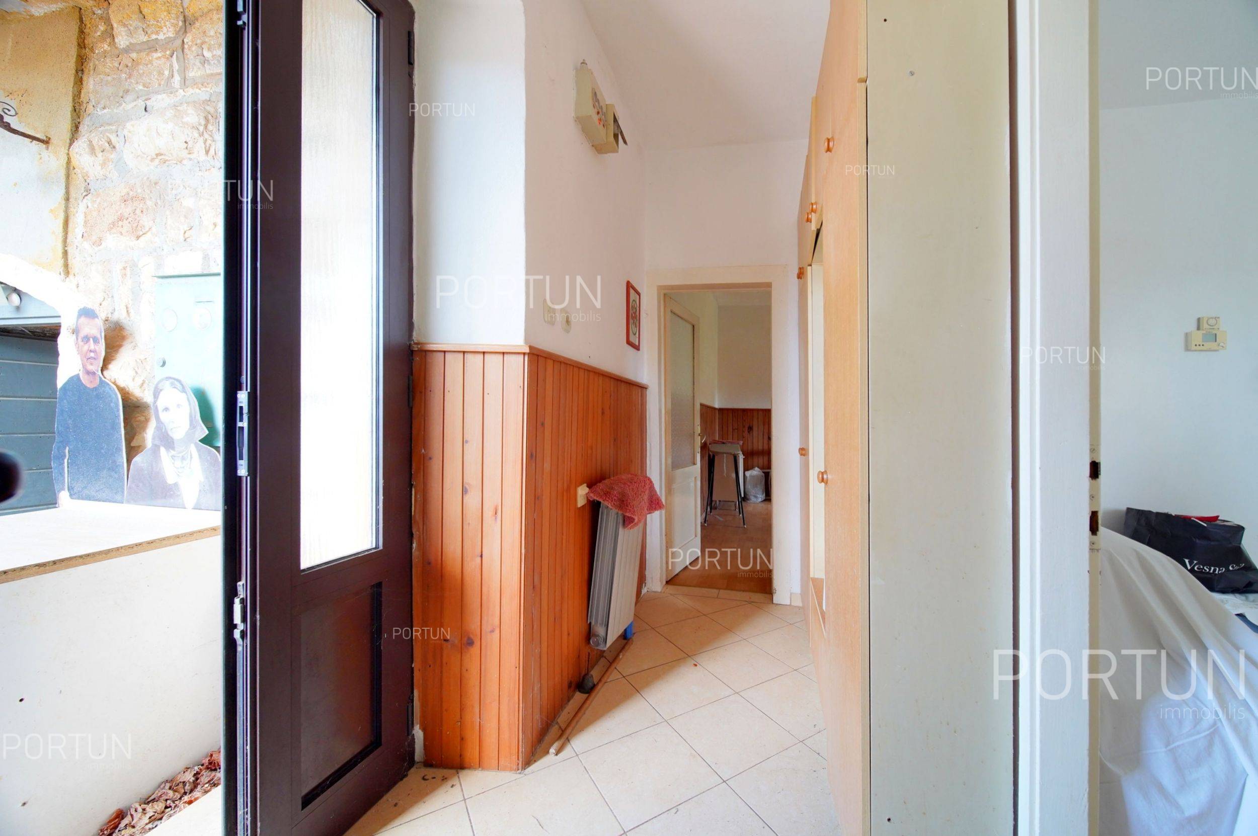 Будинок на продаж у Ровінь - 20895 - 01