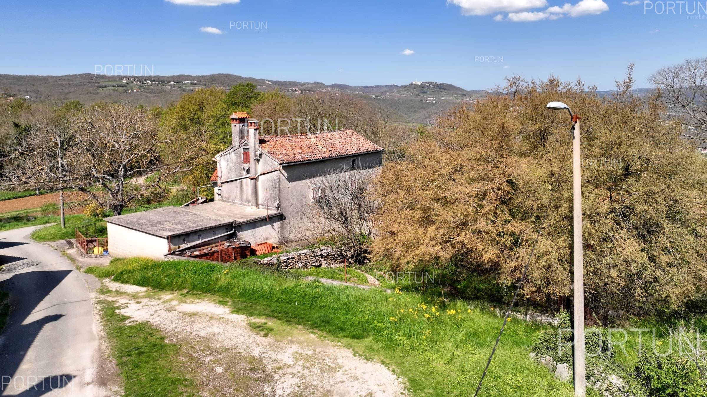 House for Sale in Kršan - 20898 - 06