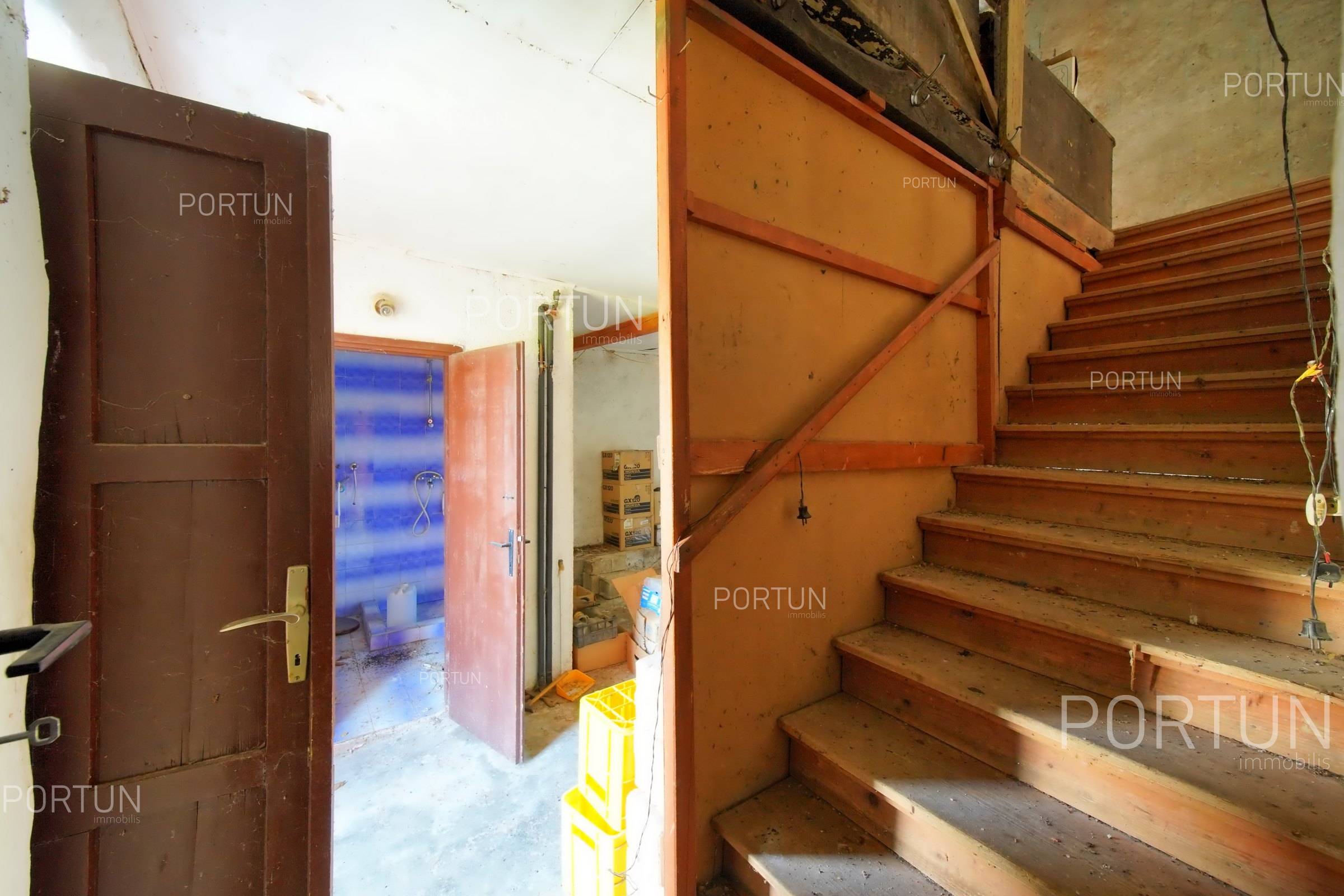 House for Sale in Kršan - 20898 - 13