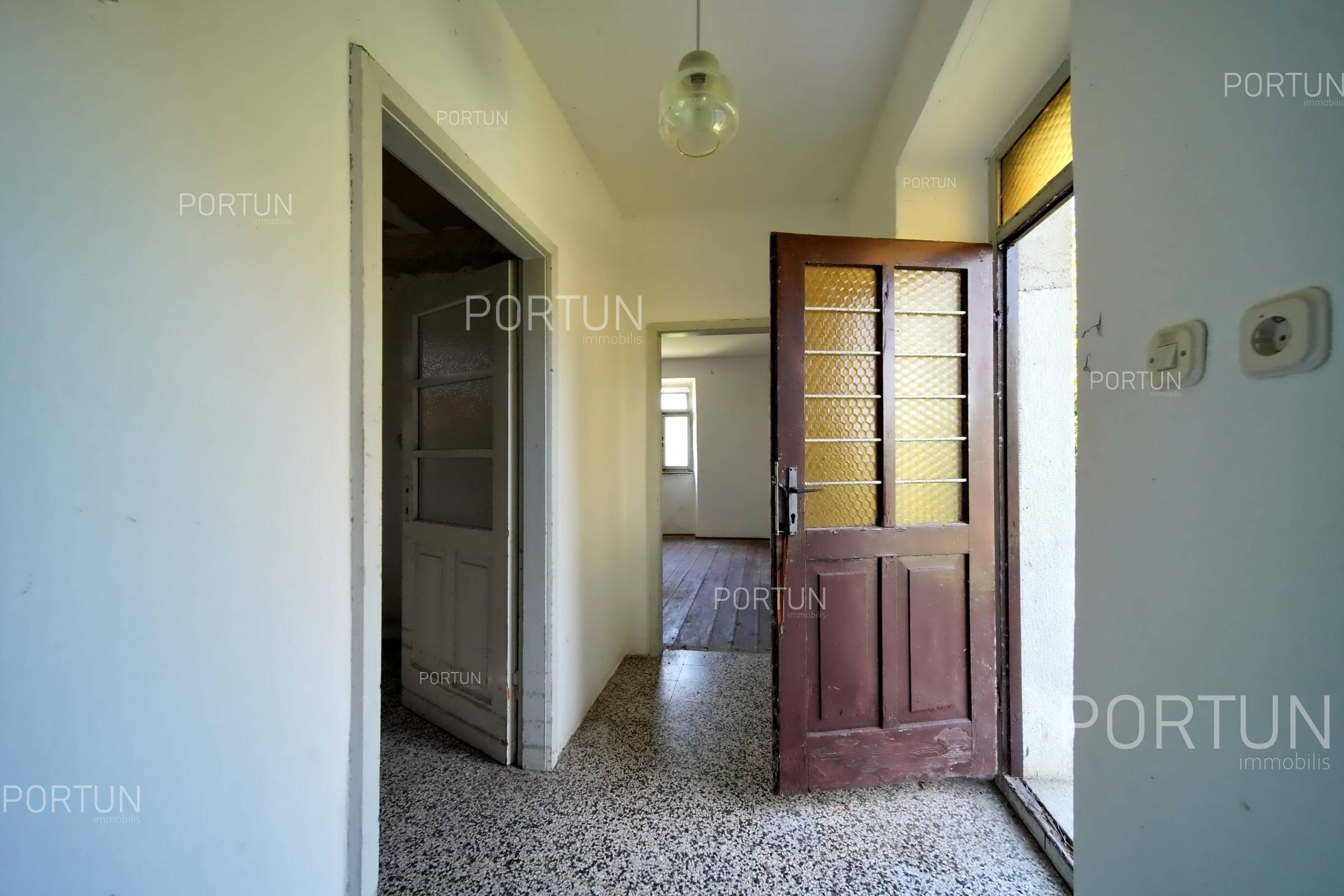 House for Sale in Kršan - 20898 - 05