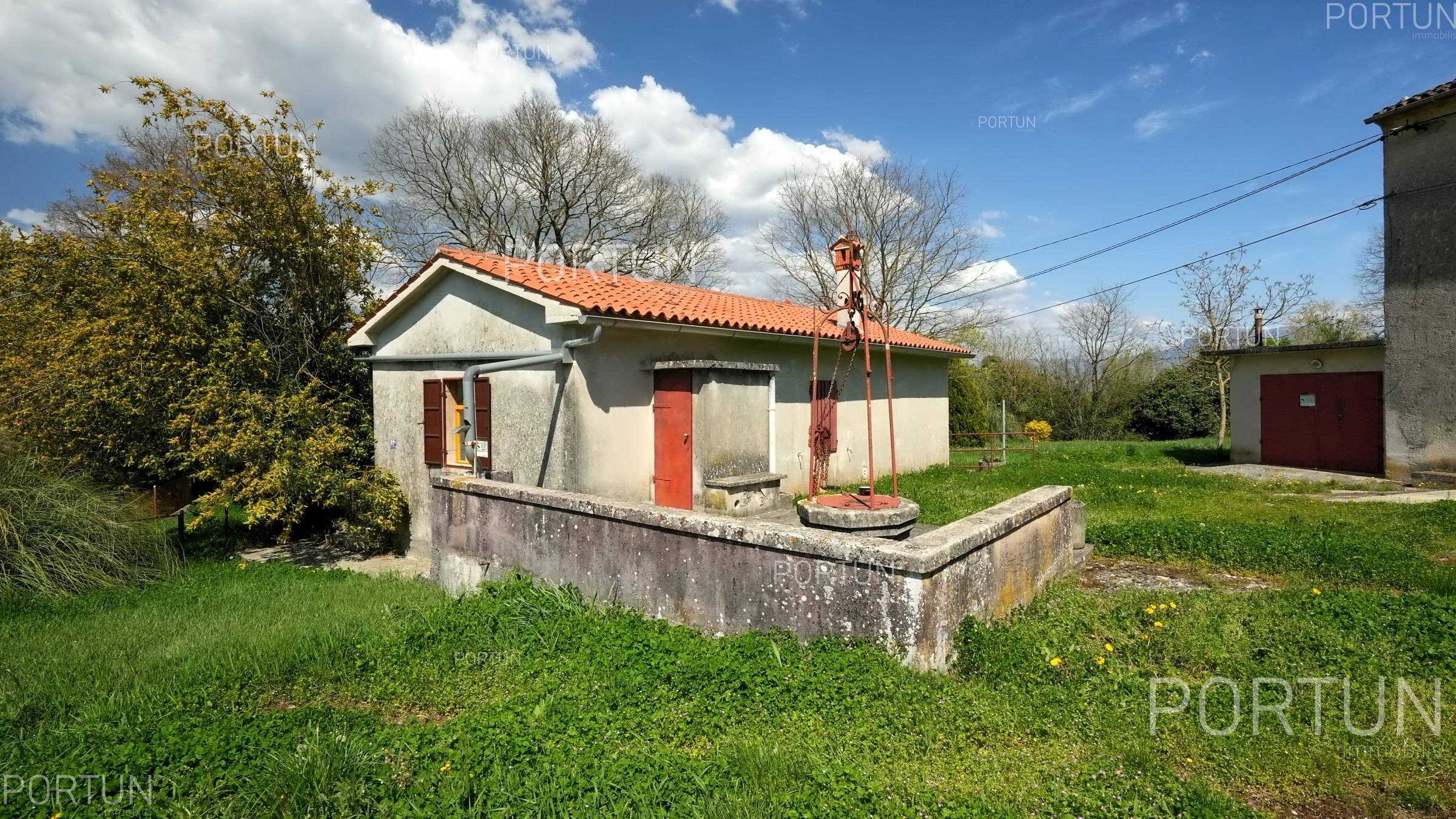 House for Sale in Kršan - 20898 - 01
