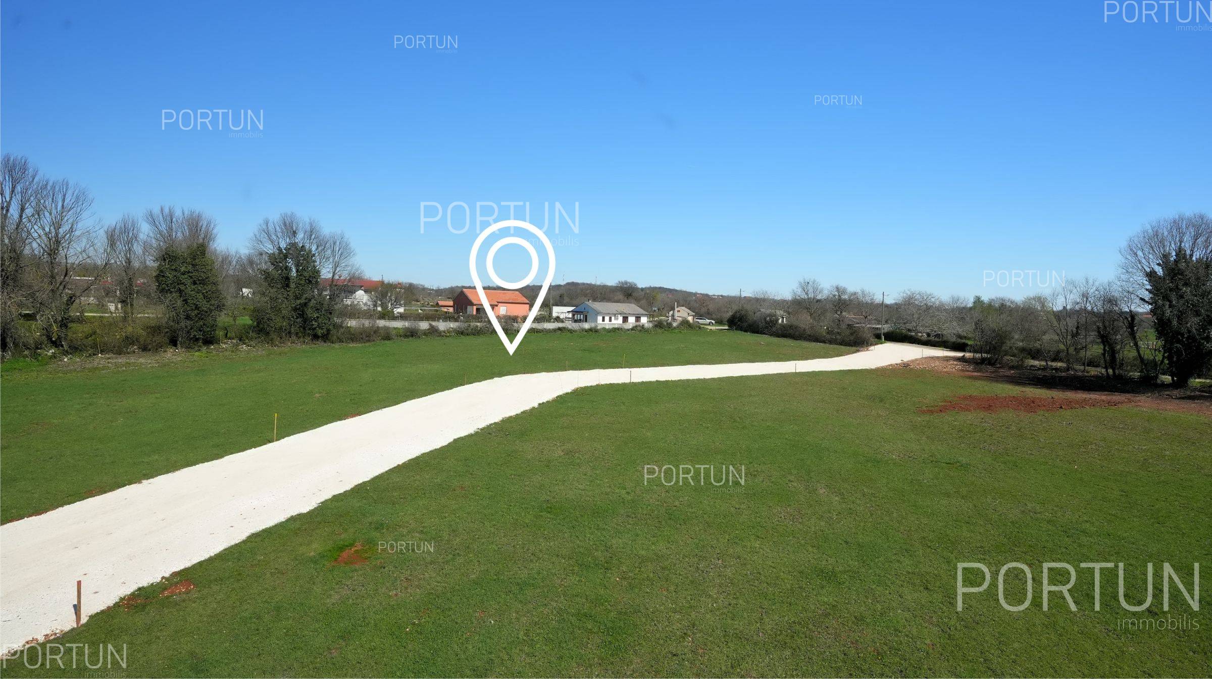 Plot of land for Sale in Marčana - 40607 - 05