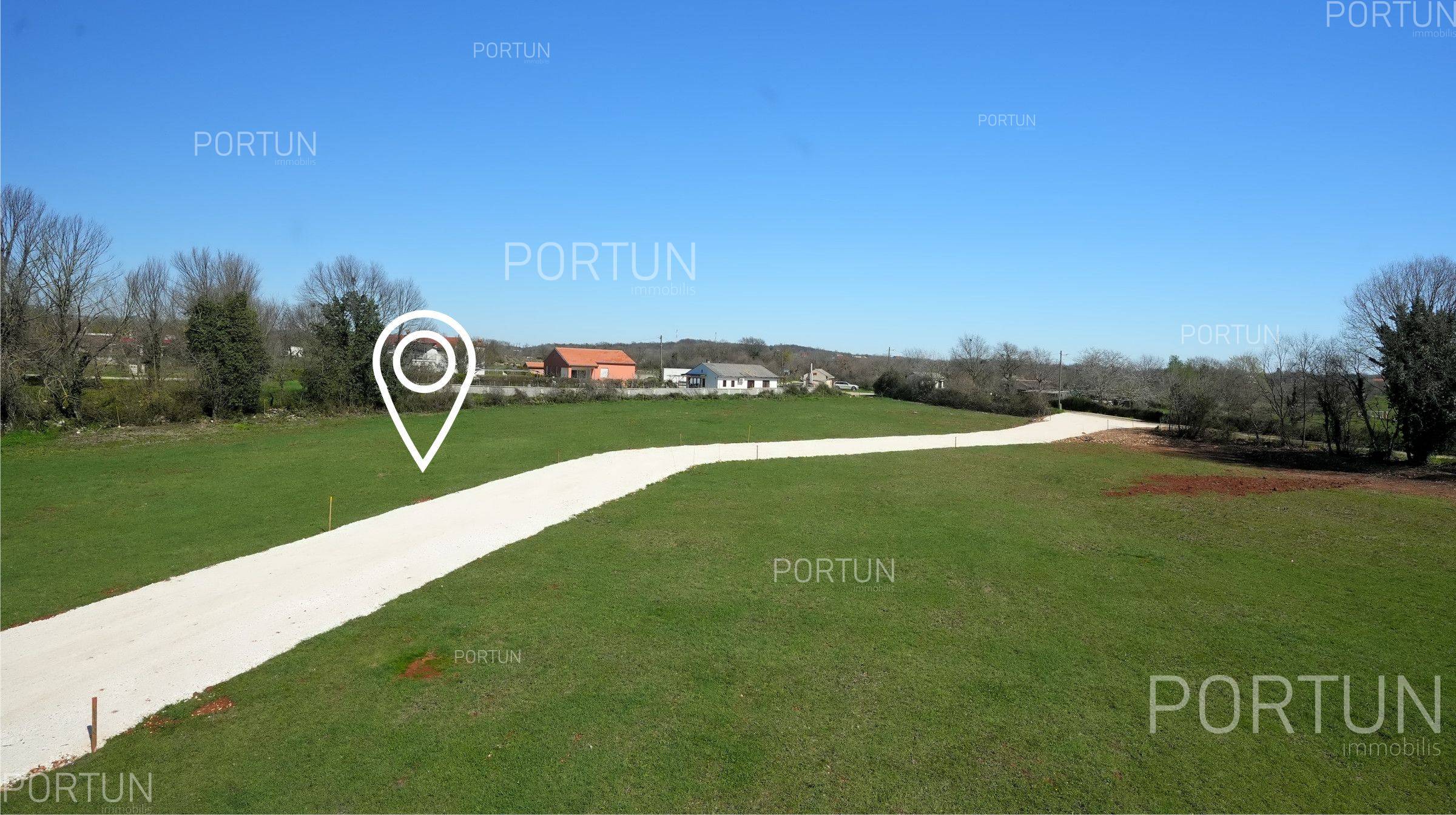 Plot of land for Sale in Marčana - 40608 - 04