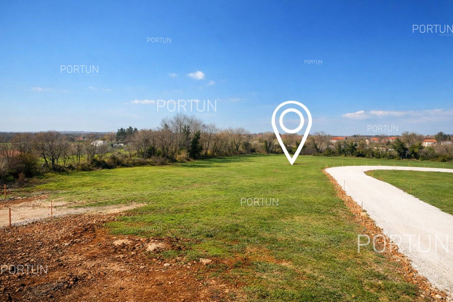 Plot of land for Sale in Marčana - 40612 - 01