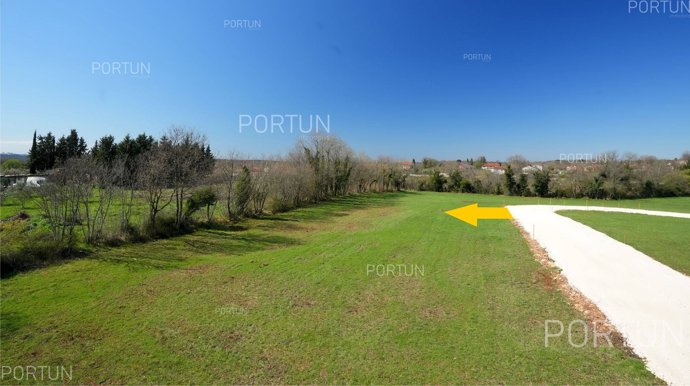 Plot of land for Sale in Marčana - 40614 - 03
