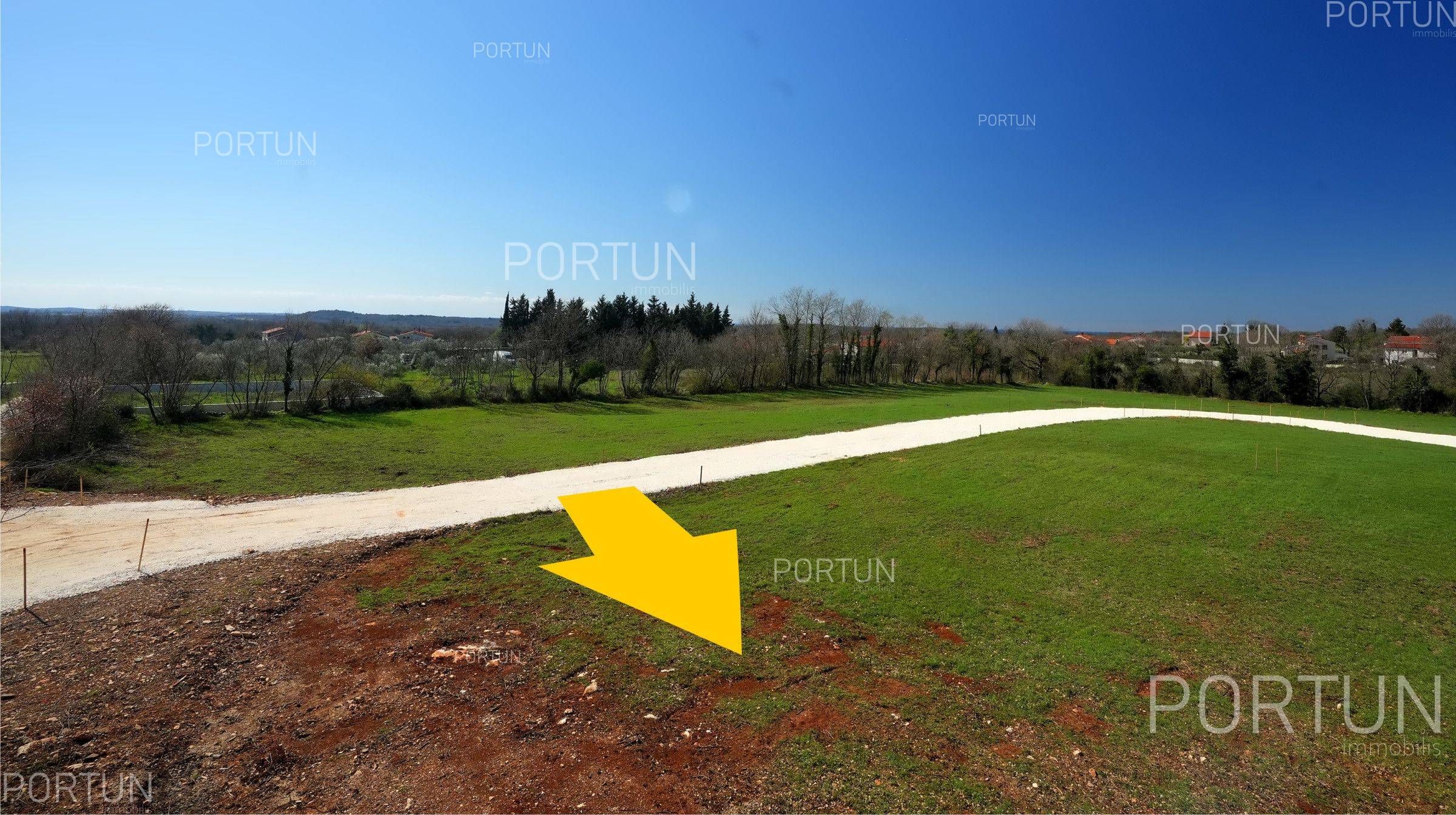 Plot of land for Sale in Marčana - 40617 - 04