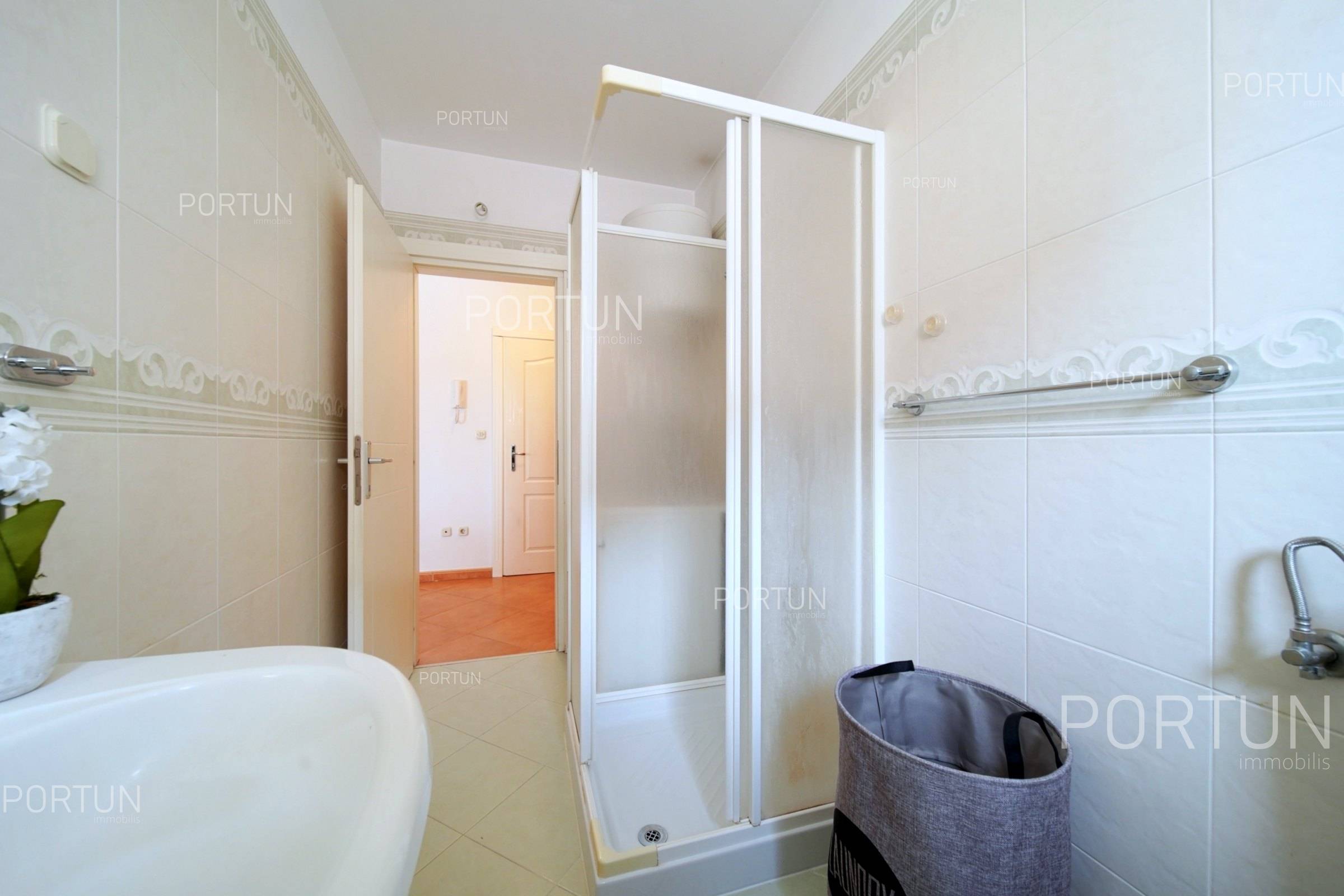 Appartamento in vendita a Rovigno - 10721 - 02