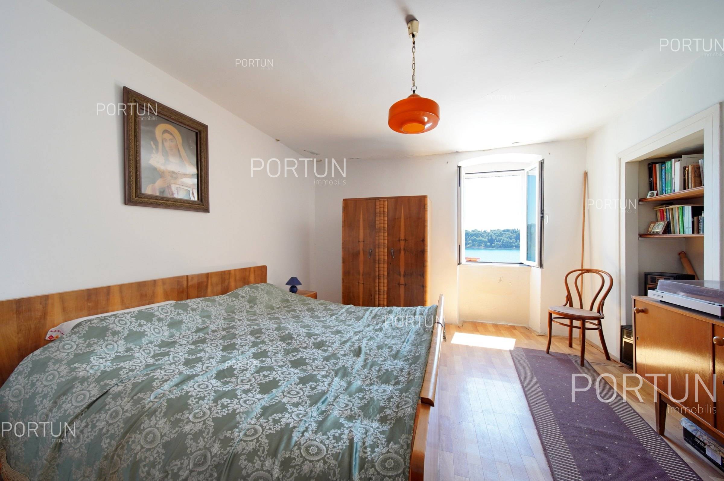 House for Sale in Rovinj - 20905 - 02