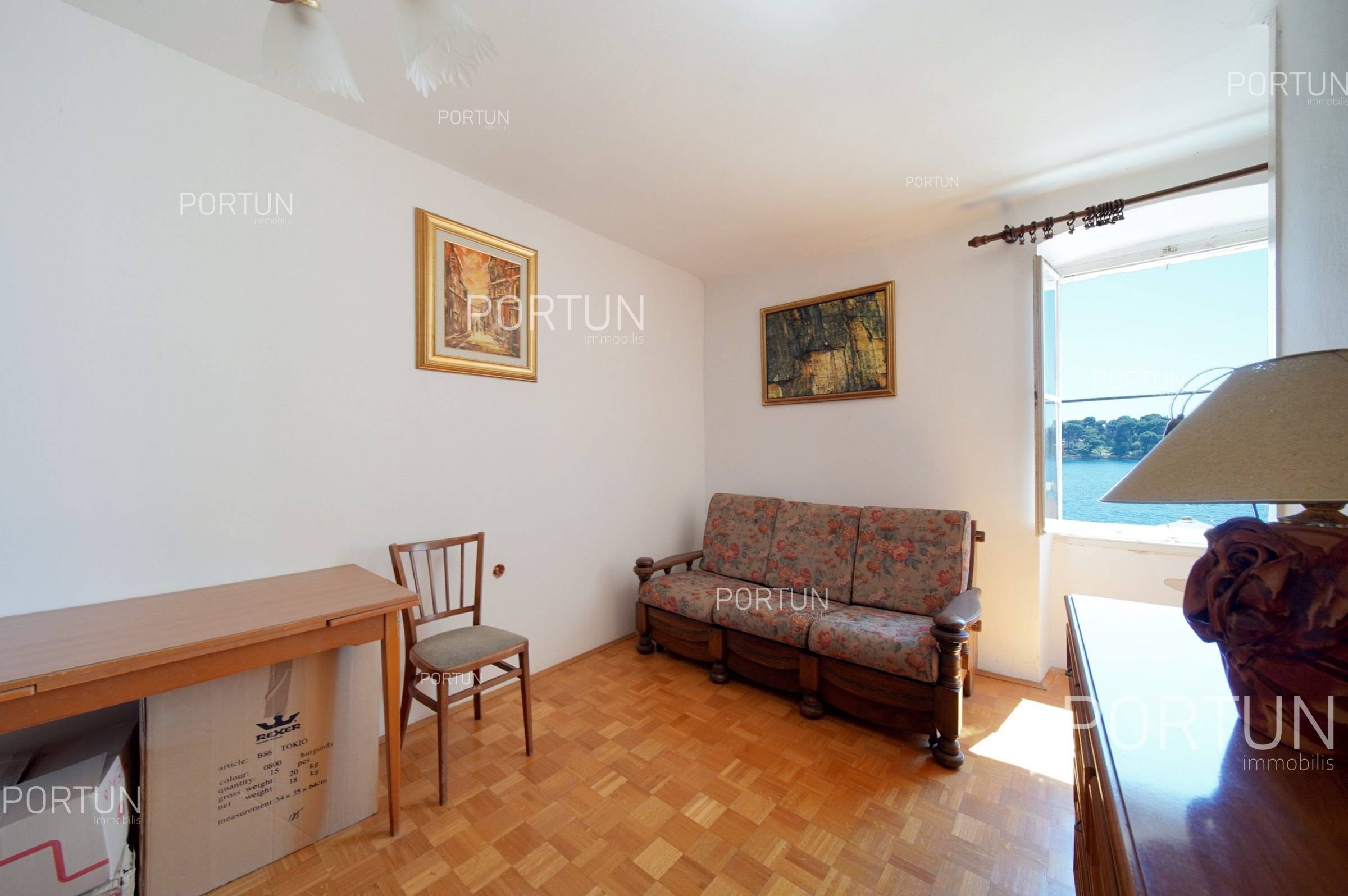 House for Sale in Rovinj - 20905 - 02