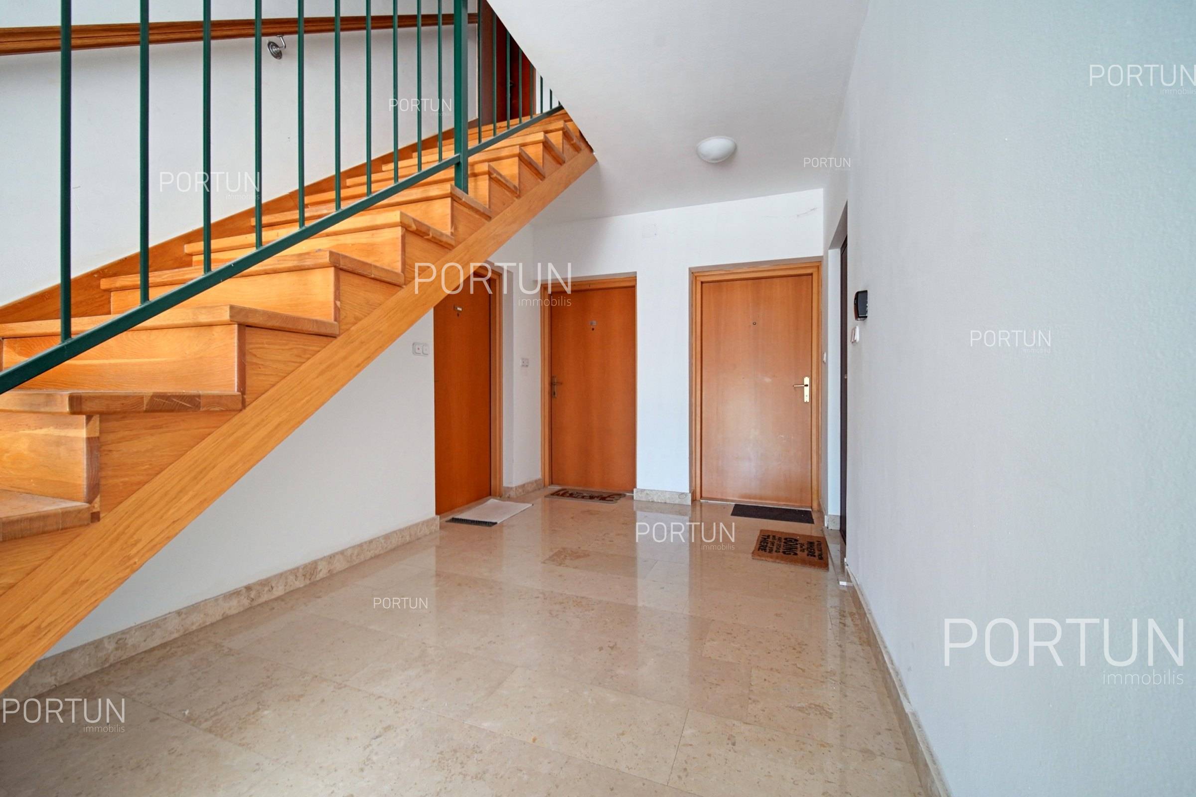 Wohnung zum Verkauf in Rovinj - 10727 - 01