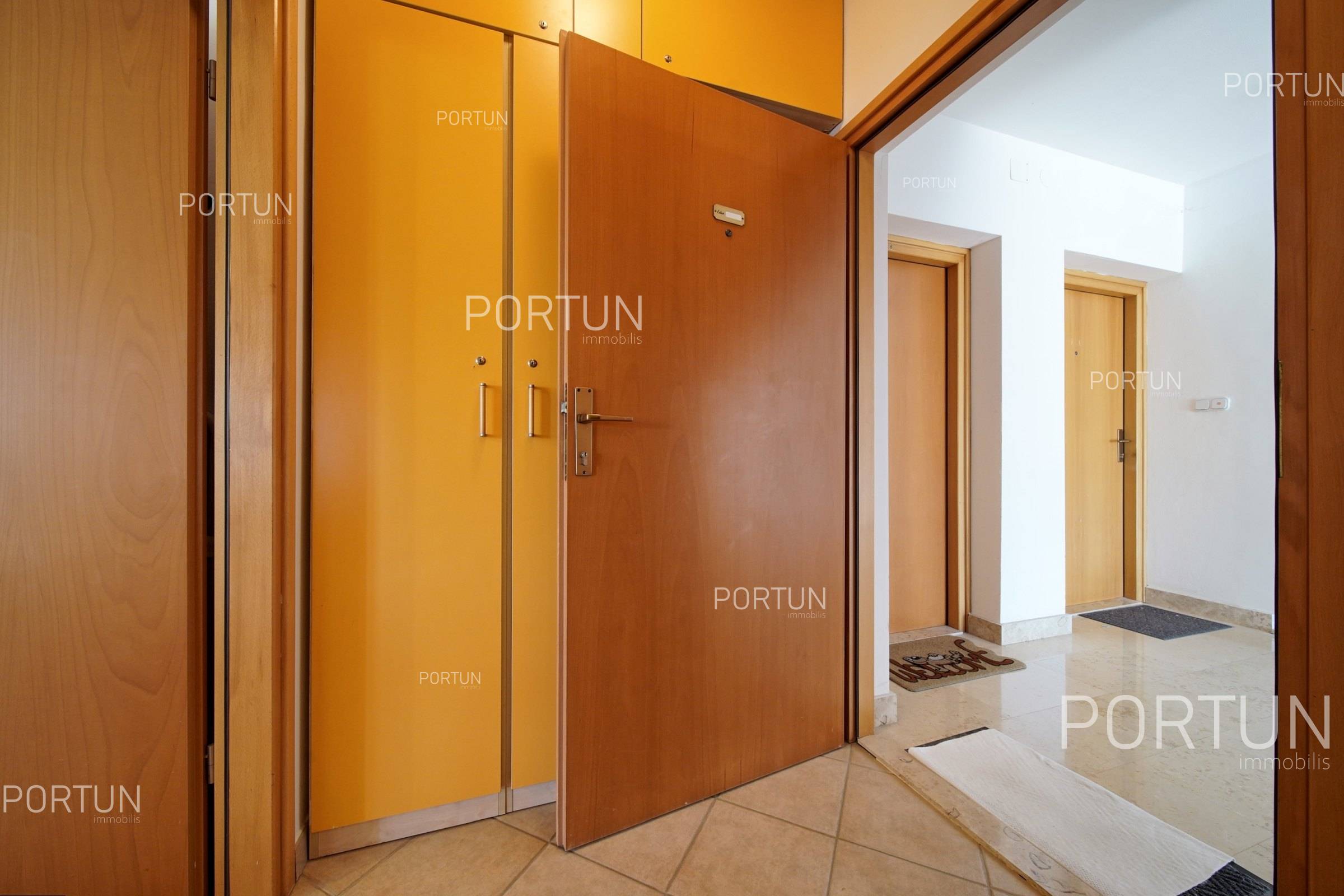Wohnung zum Verkauf in Rovinj - 10727 - 02