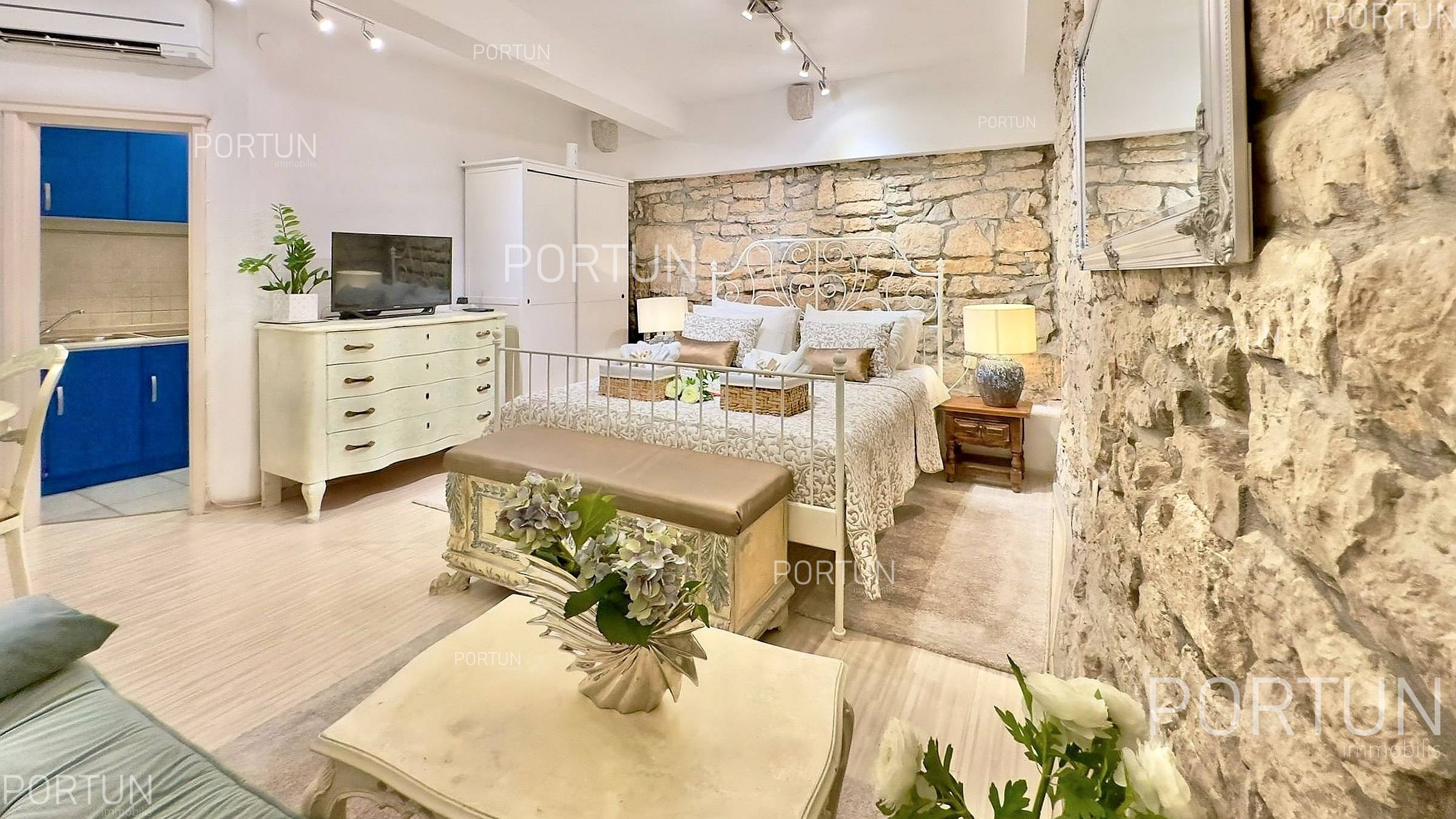 Wohnung zum Verkauf in Rovinj - 10730 - 04