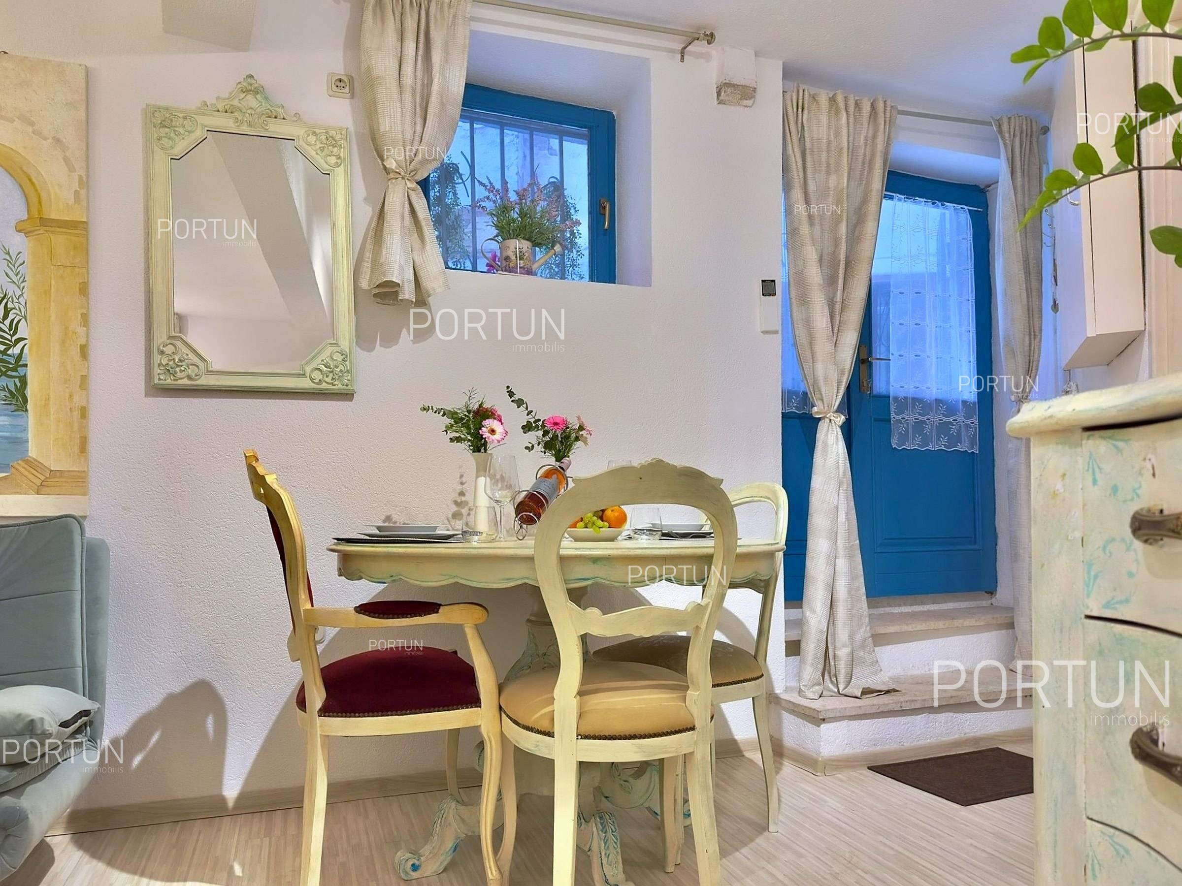 Wohnung zum Verkauf in Rovinj - 10730 - 10