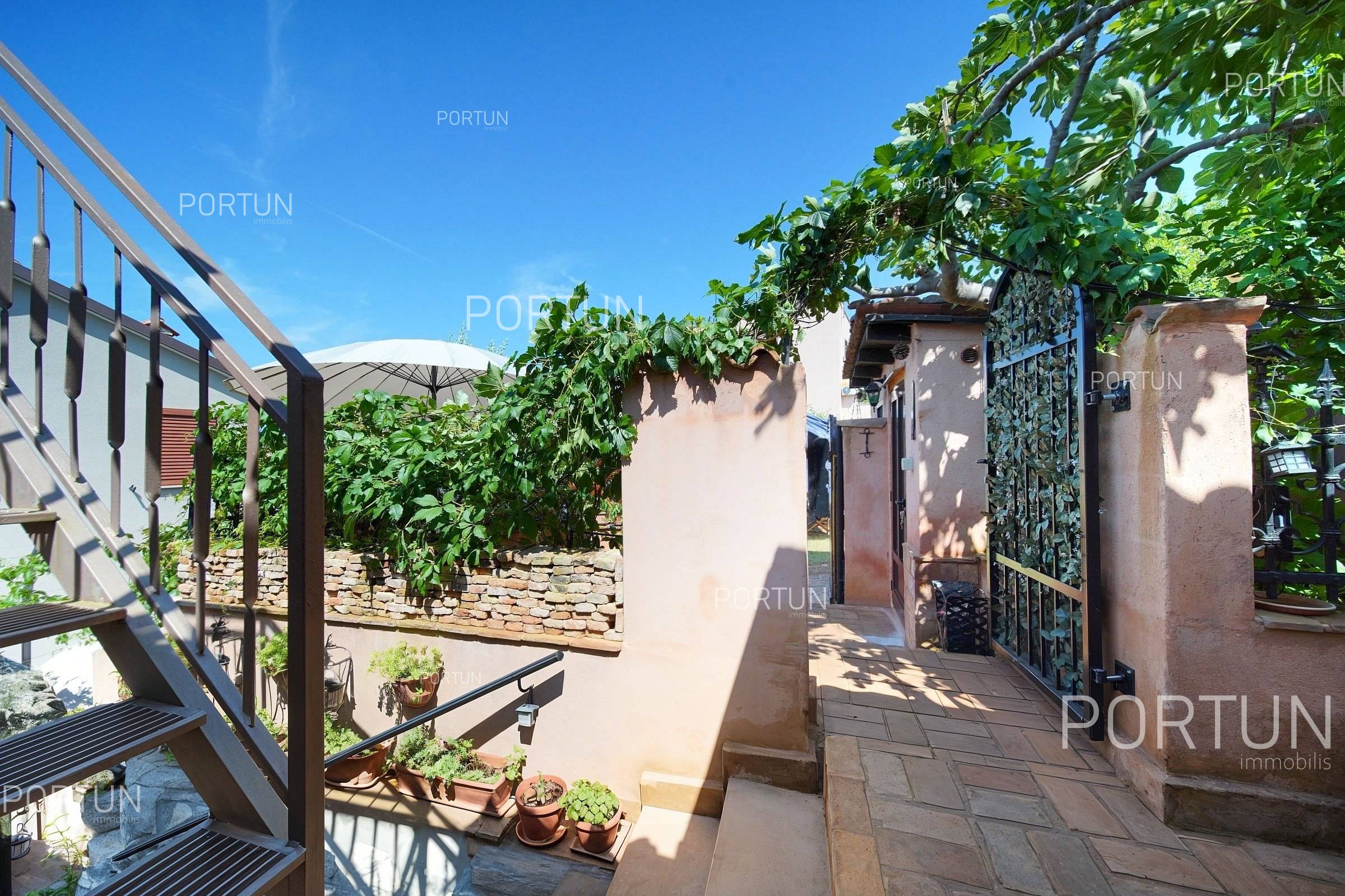 Apartment for Sale in Rovinj - 10734 - 01