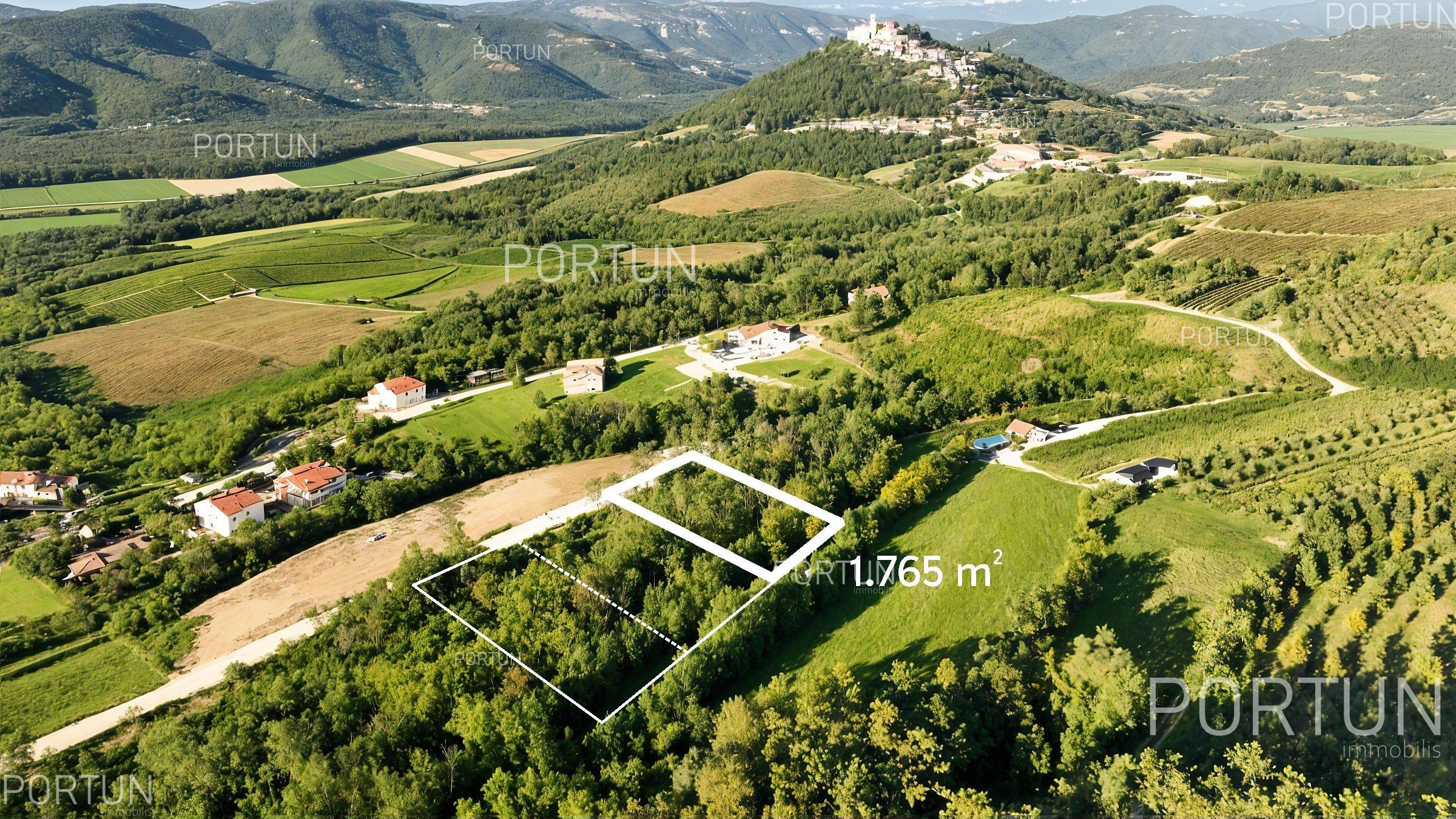 Земельна ділянка на продаж у Мотовун - 40634 - 04