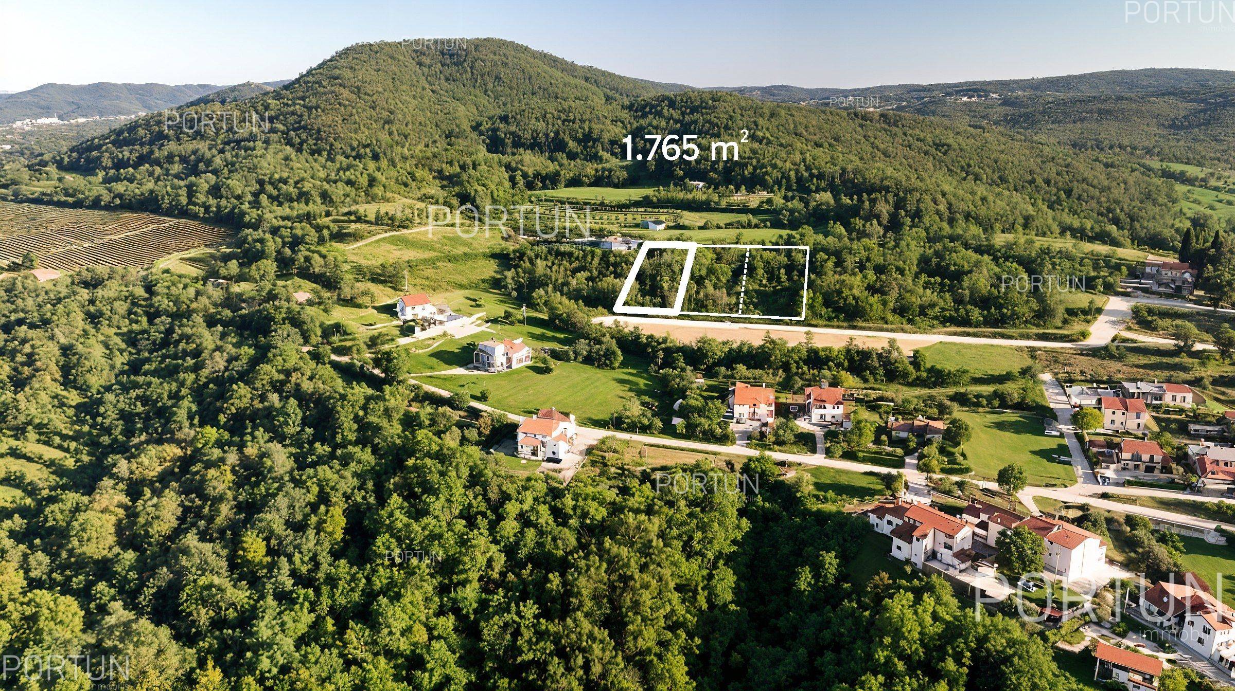 Земельна ділянка на продаж у Мотовун - 40634 - 05