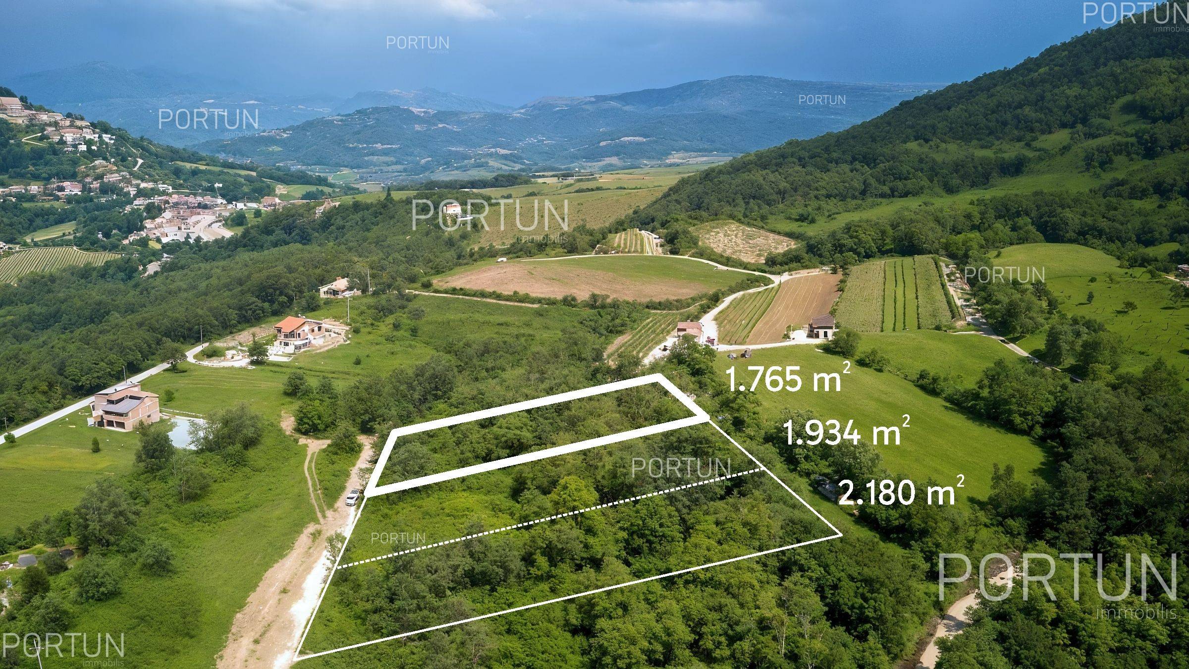 Земельна ділянка на продаж у Мотовун - 40634 - 06