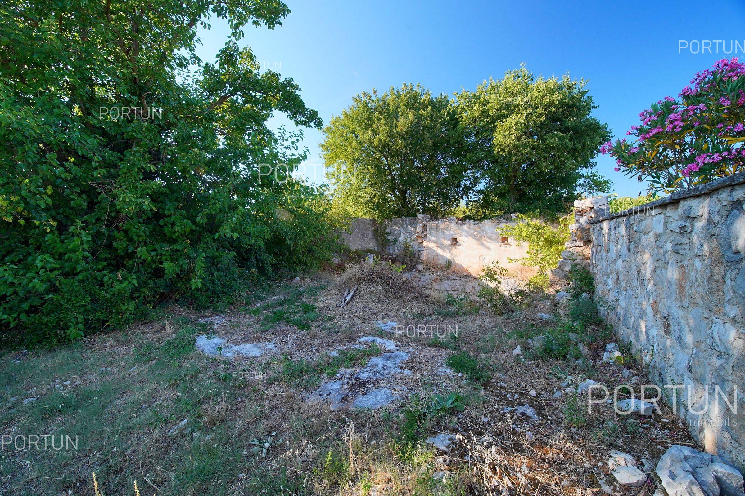 Plot of land for Sale in Rovinj - 40637 - 03