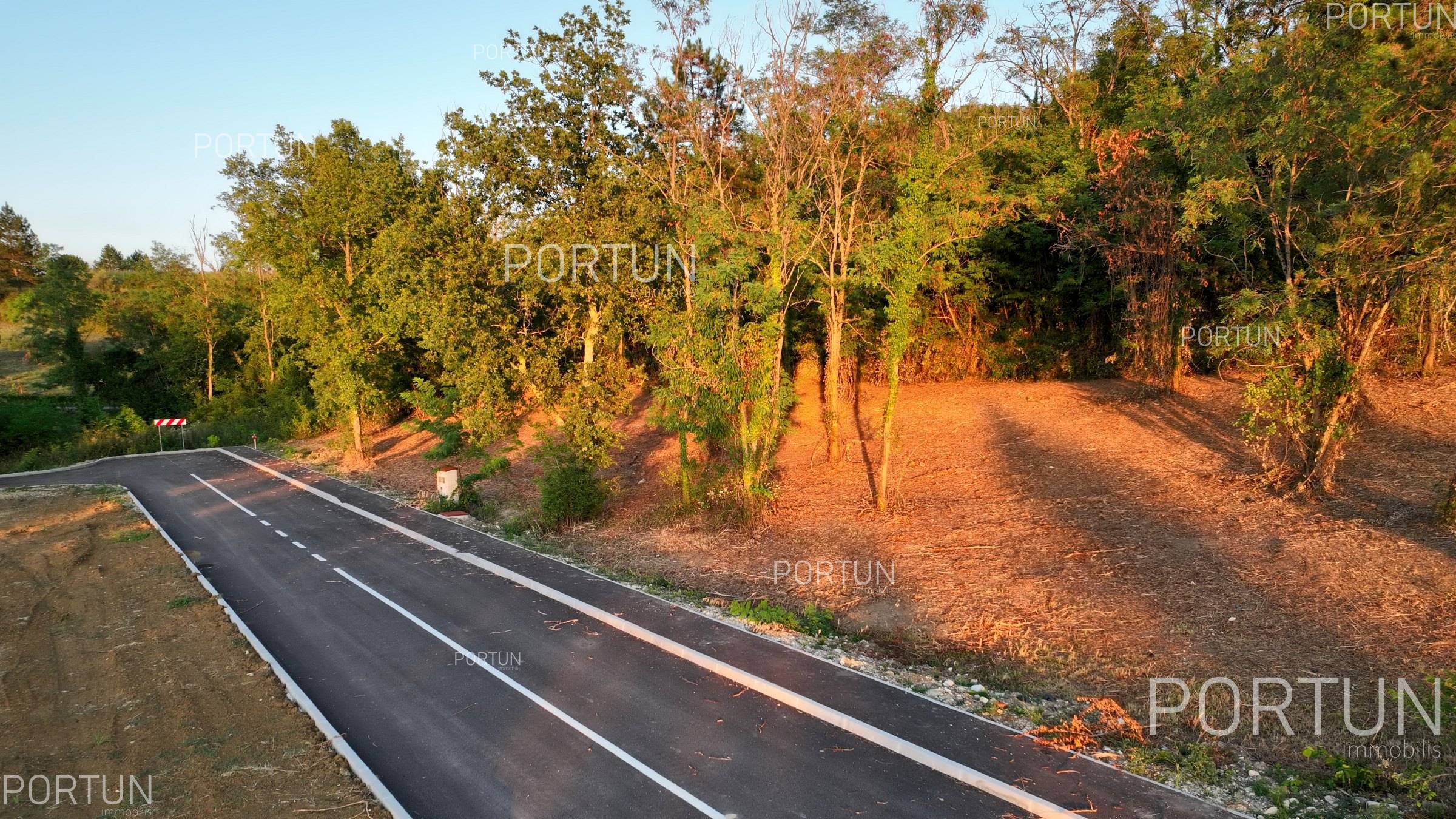 Zemljišče naprodaj v Motovun - 40639 - 04