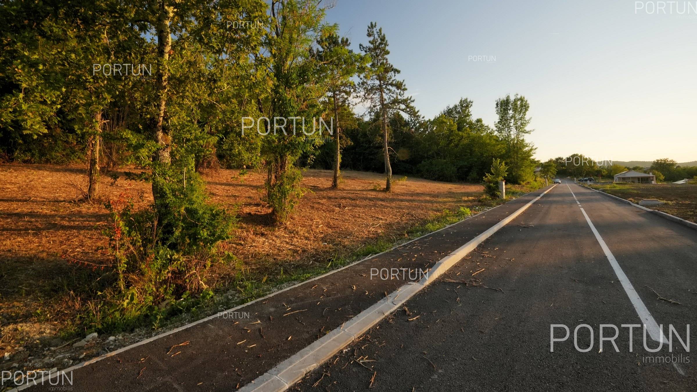 Zemljišče naprodaj v Motovun - 40639 - 07