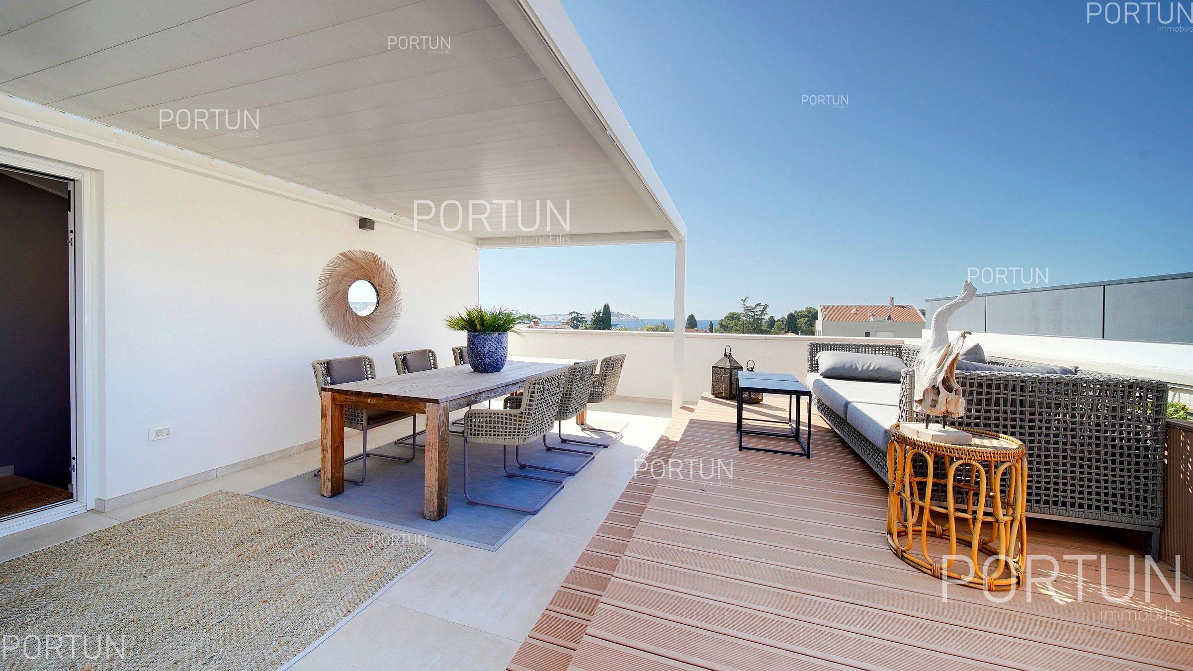 Stunning luxury penthouse in Rovinj with open view to the sea and the old town A 1879 06ab