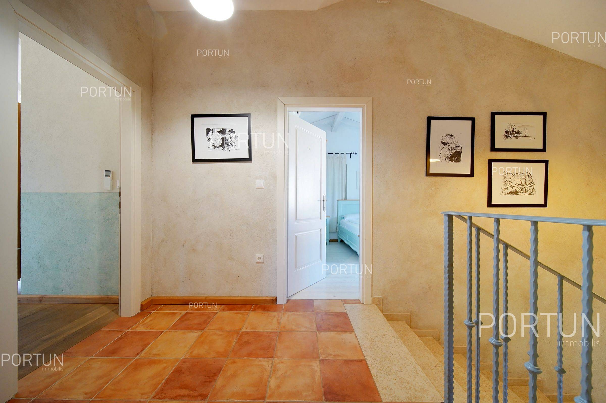 Будинок на продаж у Фажана - 20926 - 31