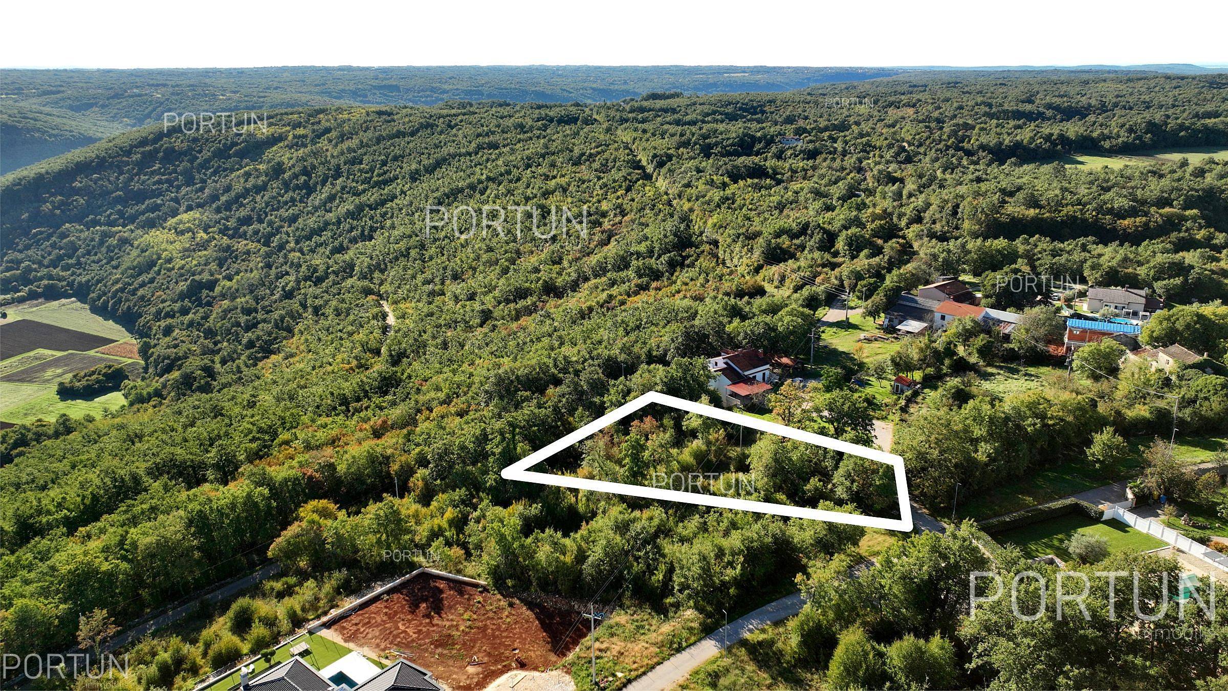 Zemljište na prodaju Sveti Lovreč - 40645 - 03