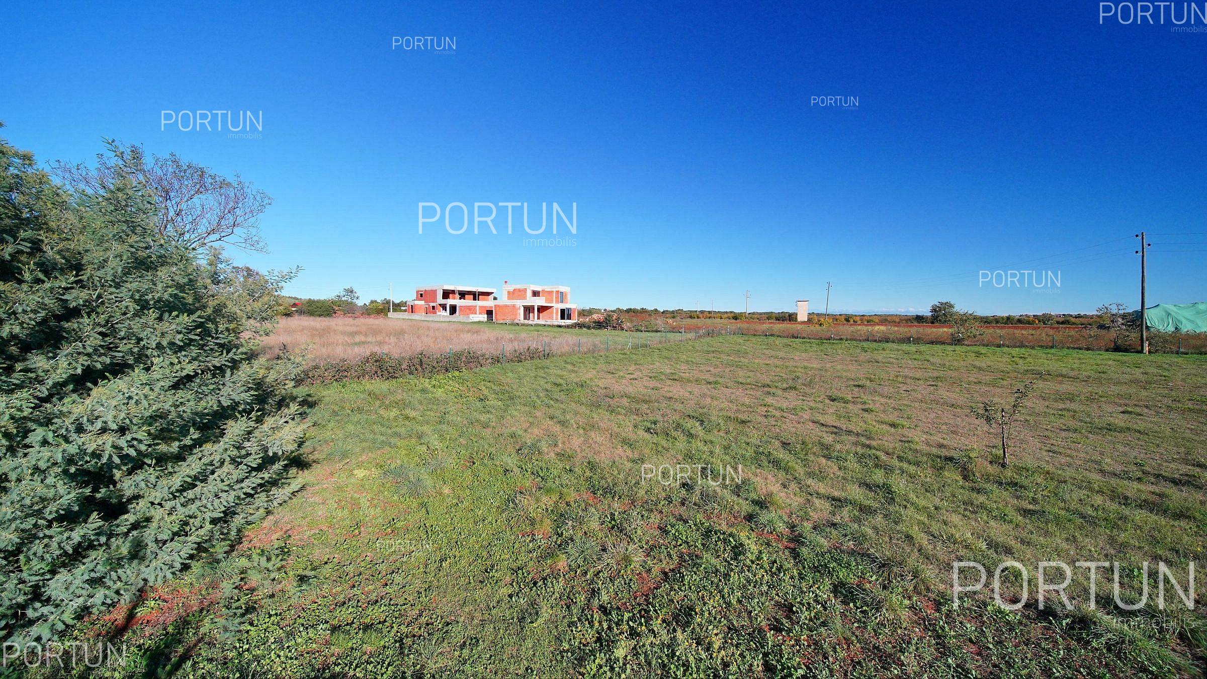 Zemljište na prodaju Marčana - 40649 - 01