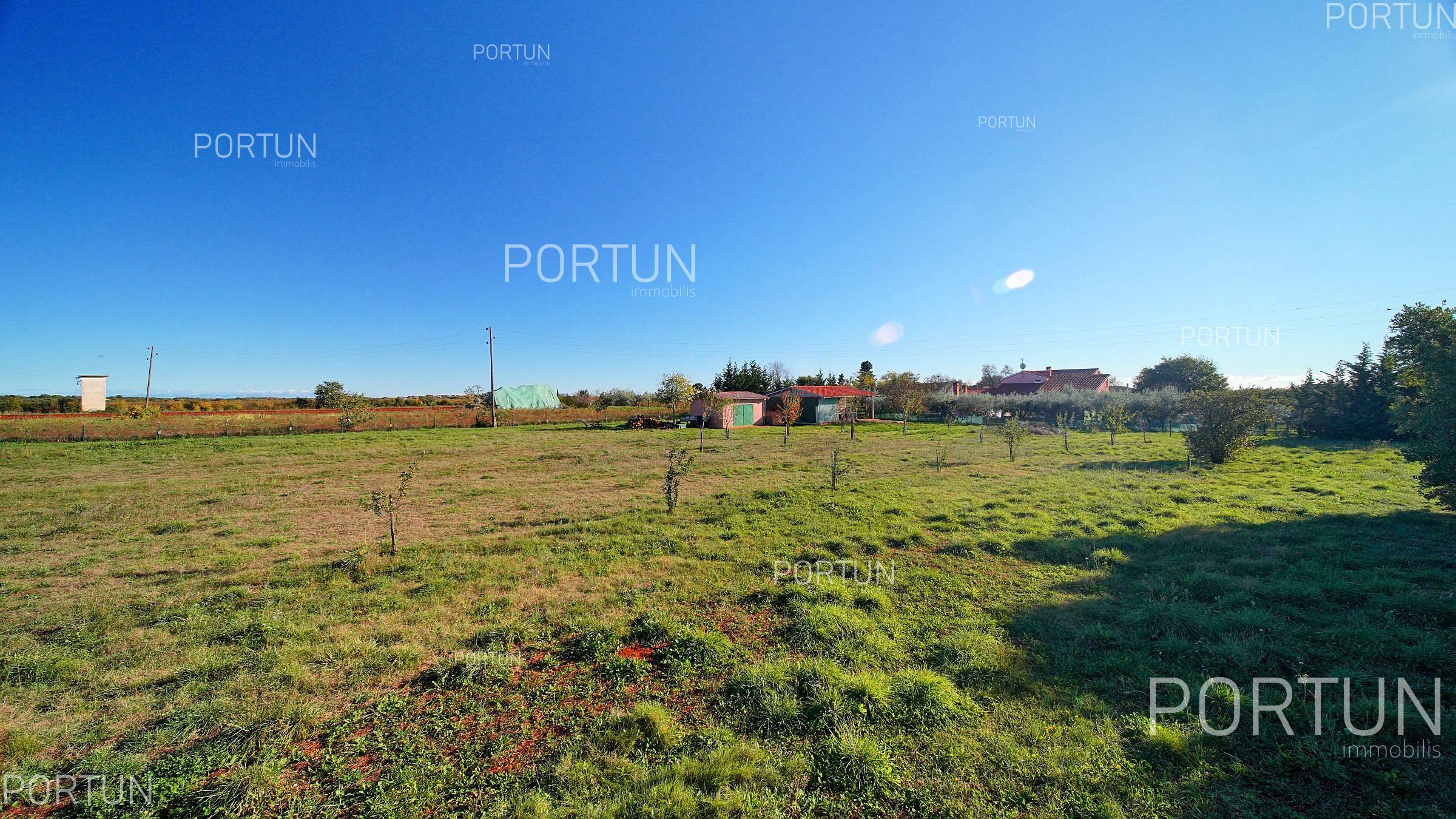 Zemljište na prodaju Marčana - 40649 - 02