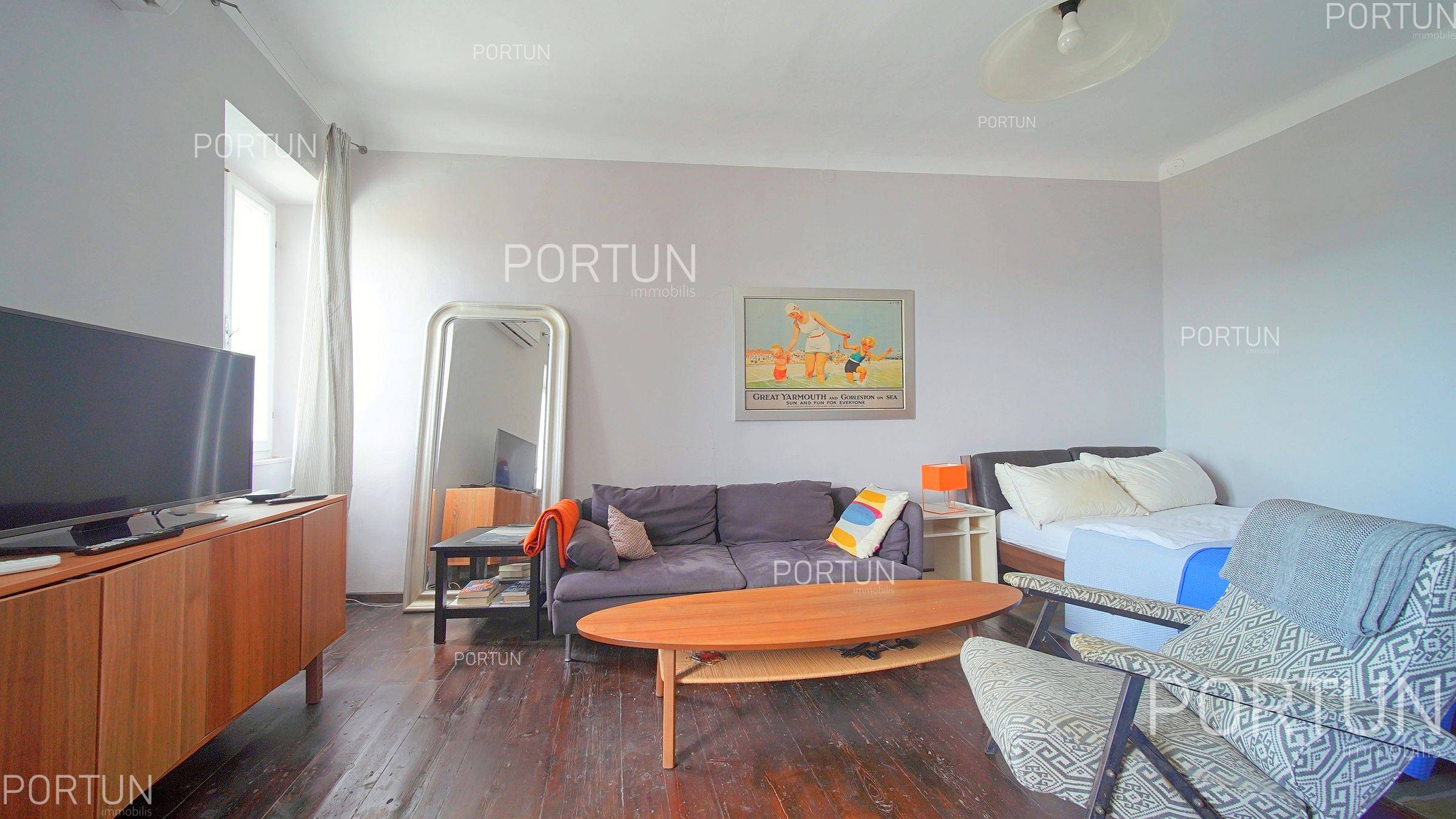 Stan na prodaju Rovinj - 10750 - 02