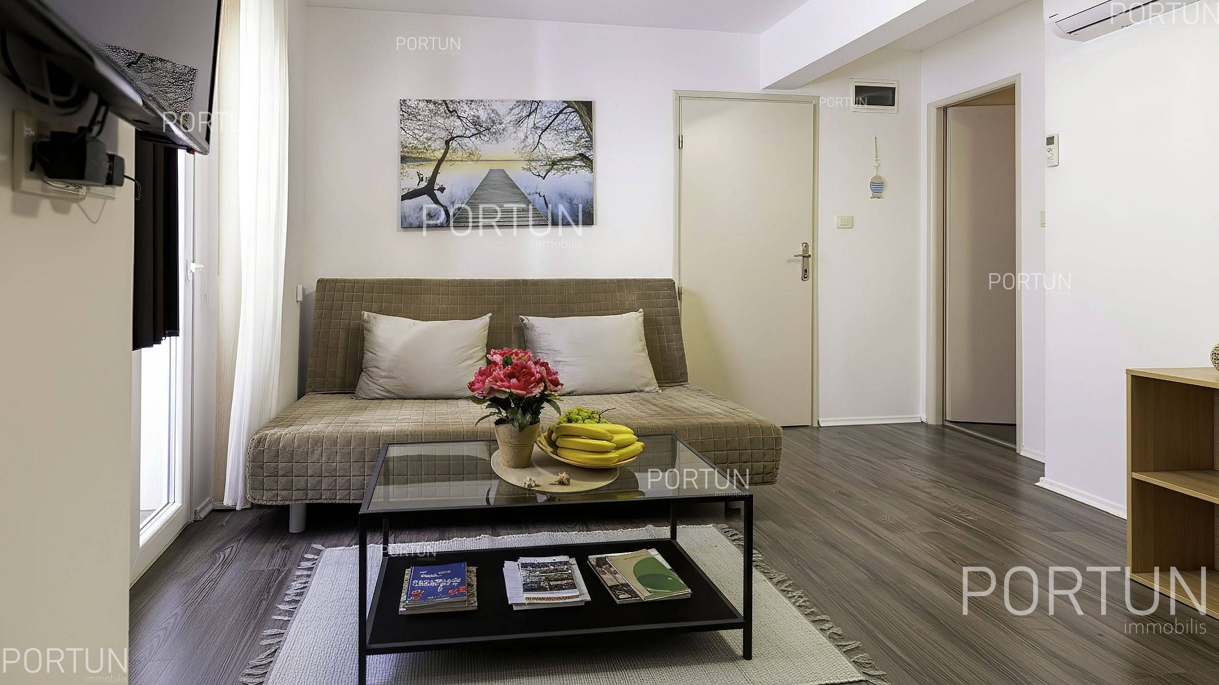 One bedroom apartment in the old town of Rovinj 10752 01