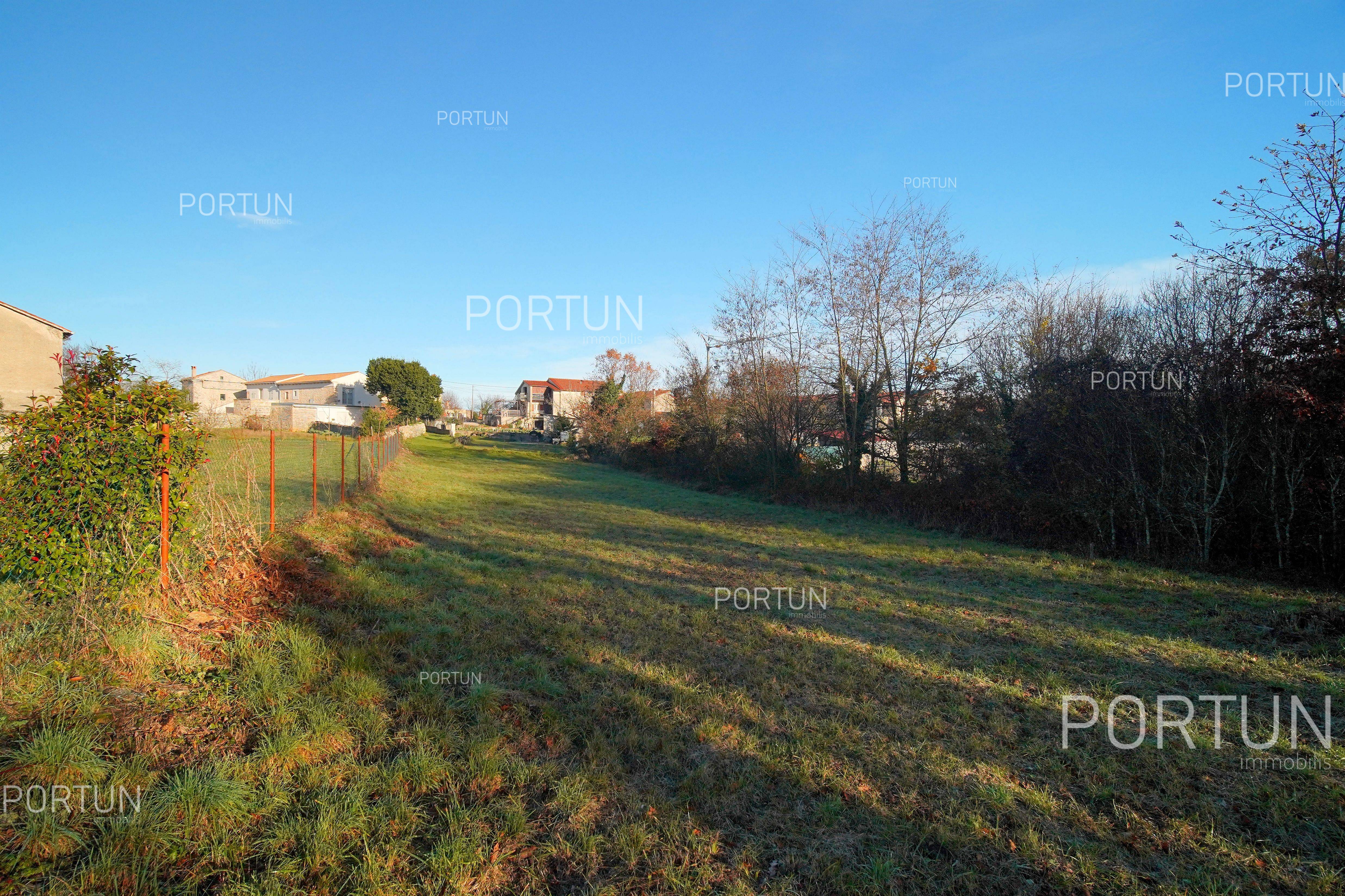 Plot of land for Sale in Žminj - 40656 - 09