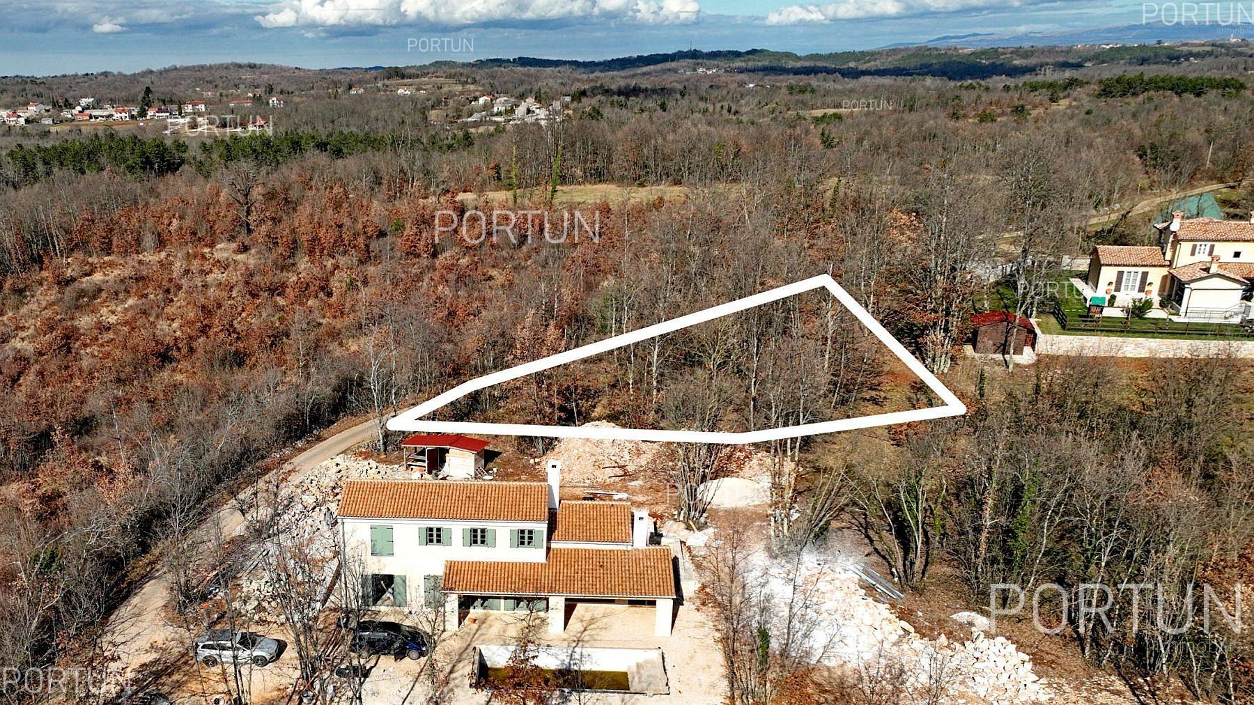 Земельна ділянка на продаж у Жминь - 40655 - 02