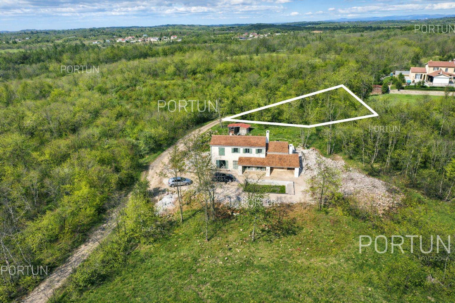 Земельна ділянка на продаж у Жминь - 40655 - 02