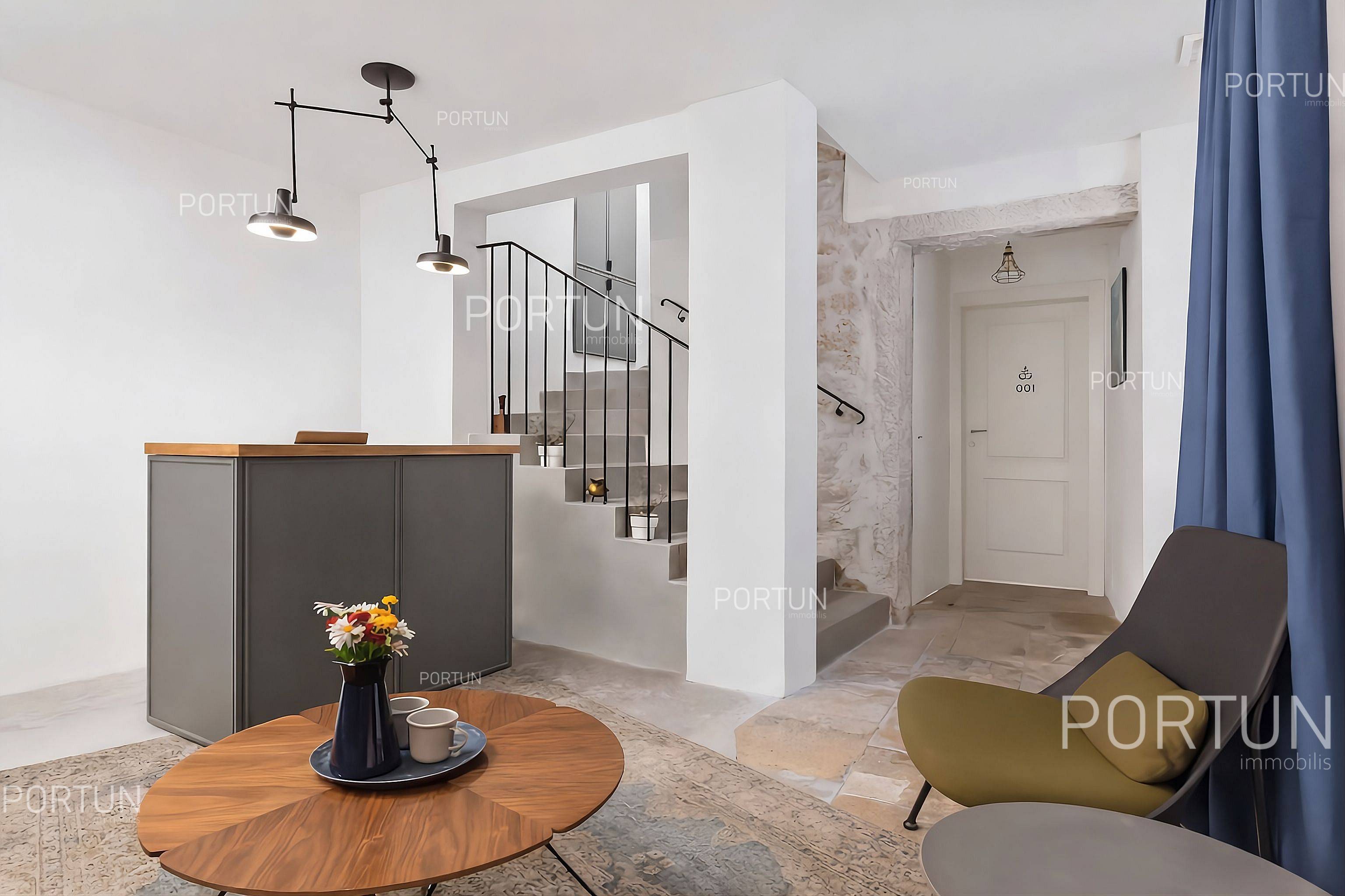 House for Sale in Rovinj - 20925 - 01