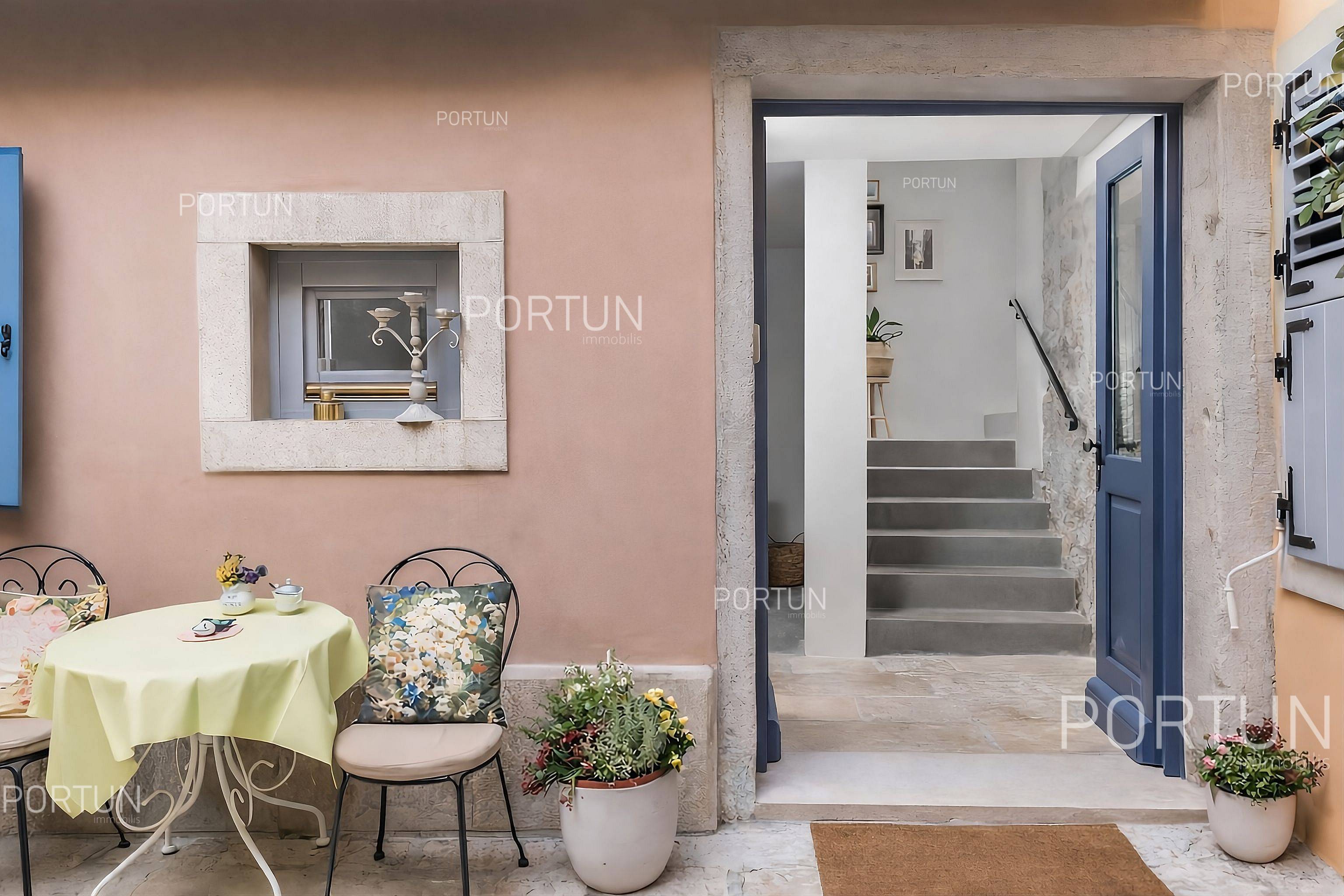 A hotel in the heart of Rovinj, that's the thing you search for K 1022 13