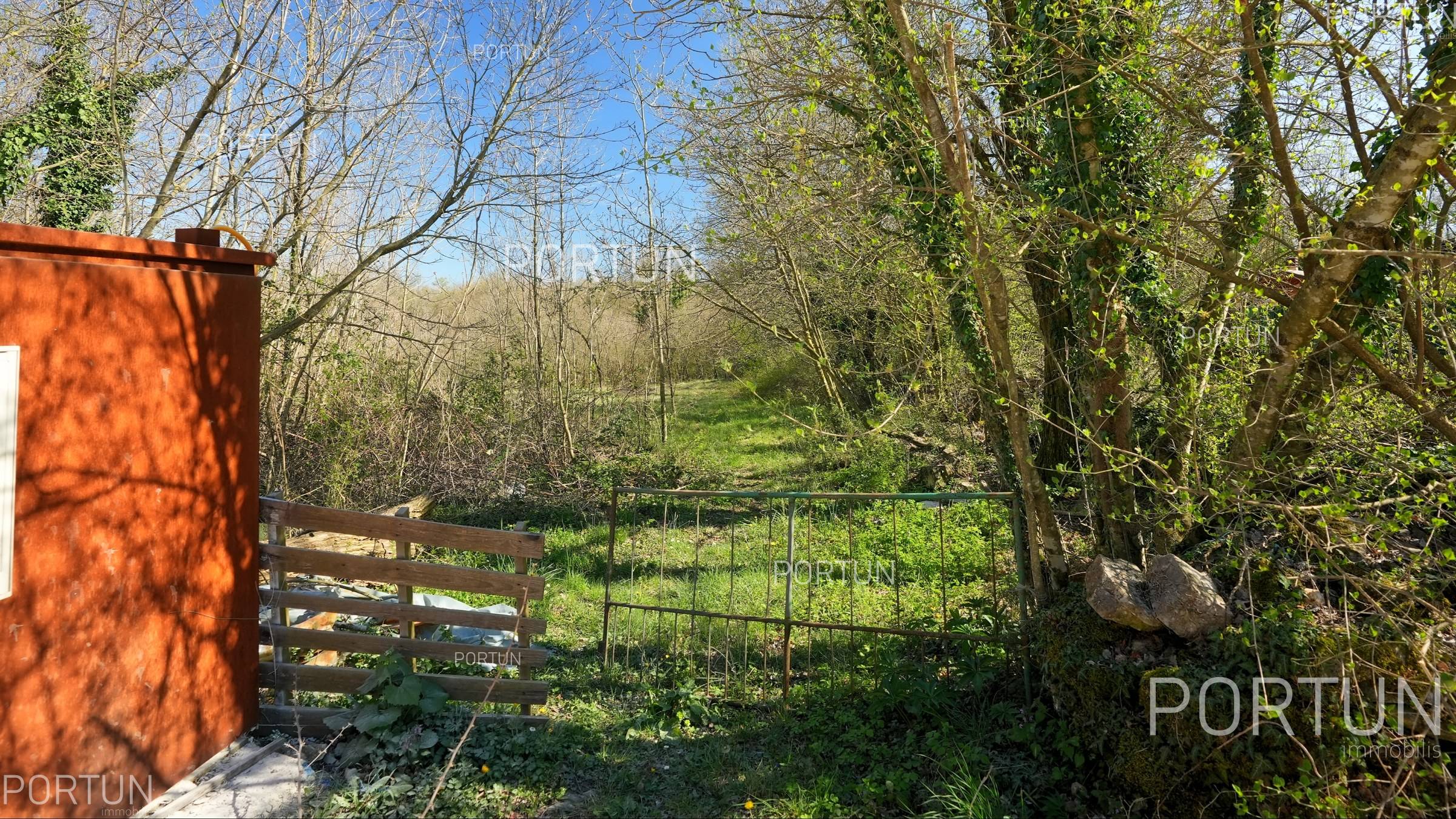 Земельный участок на продажу в Жминь - 40664 - 04