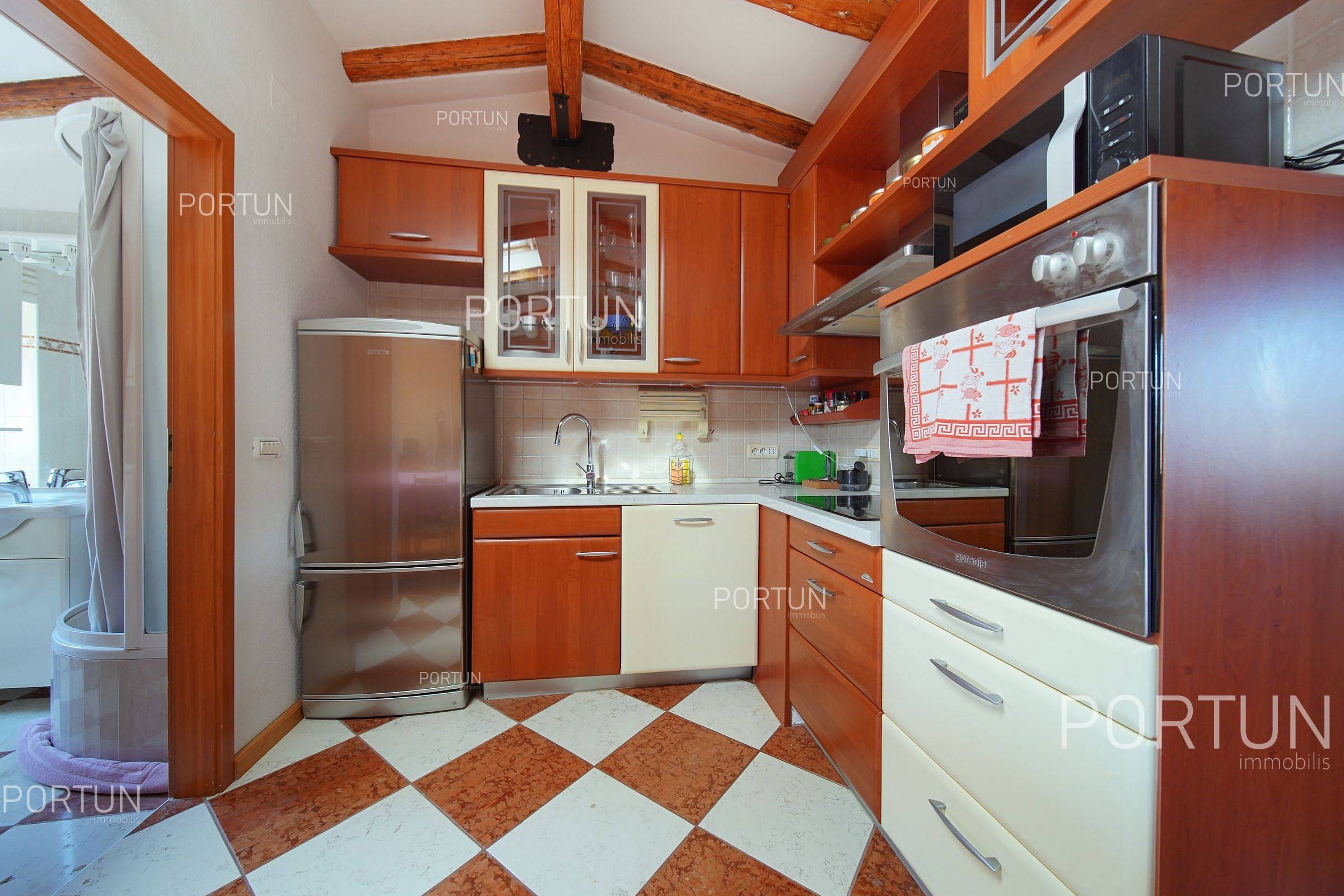 Appartamento in vendita a Rovigno - 10762 - 06